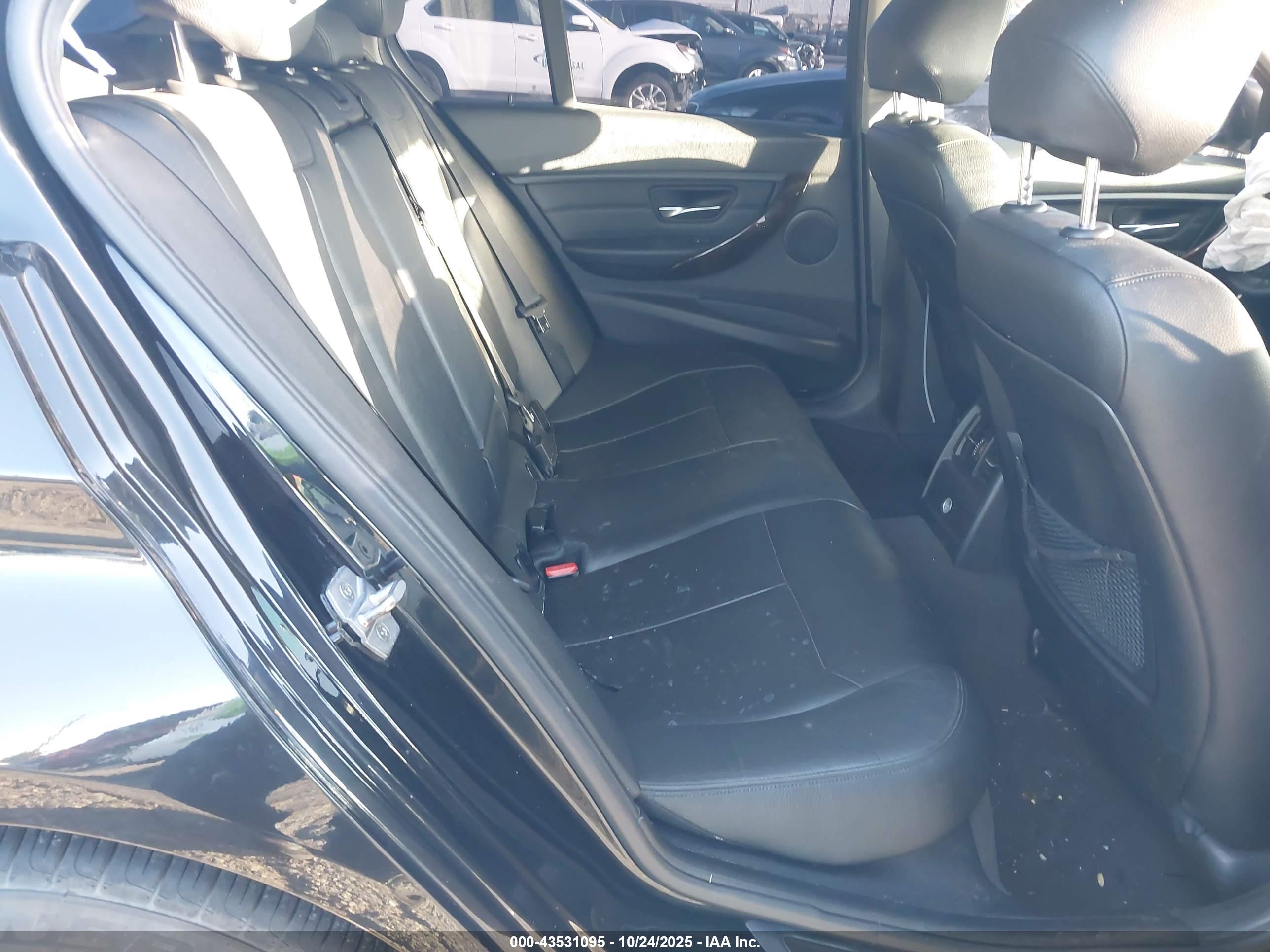 BMW 328I image 8