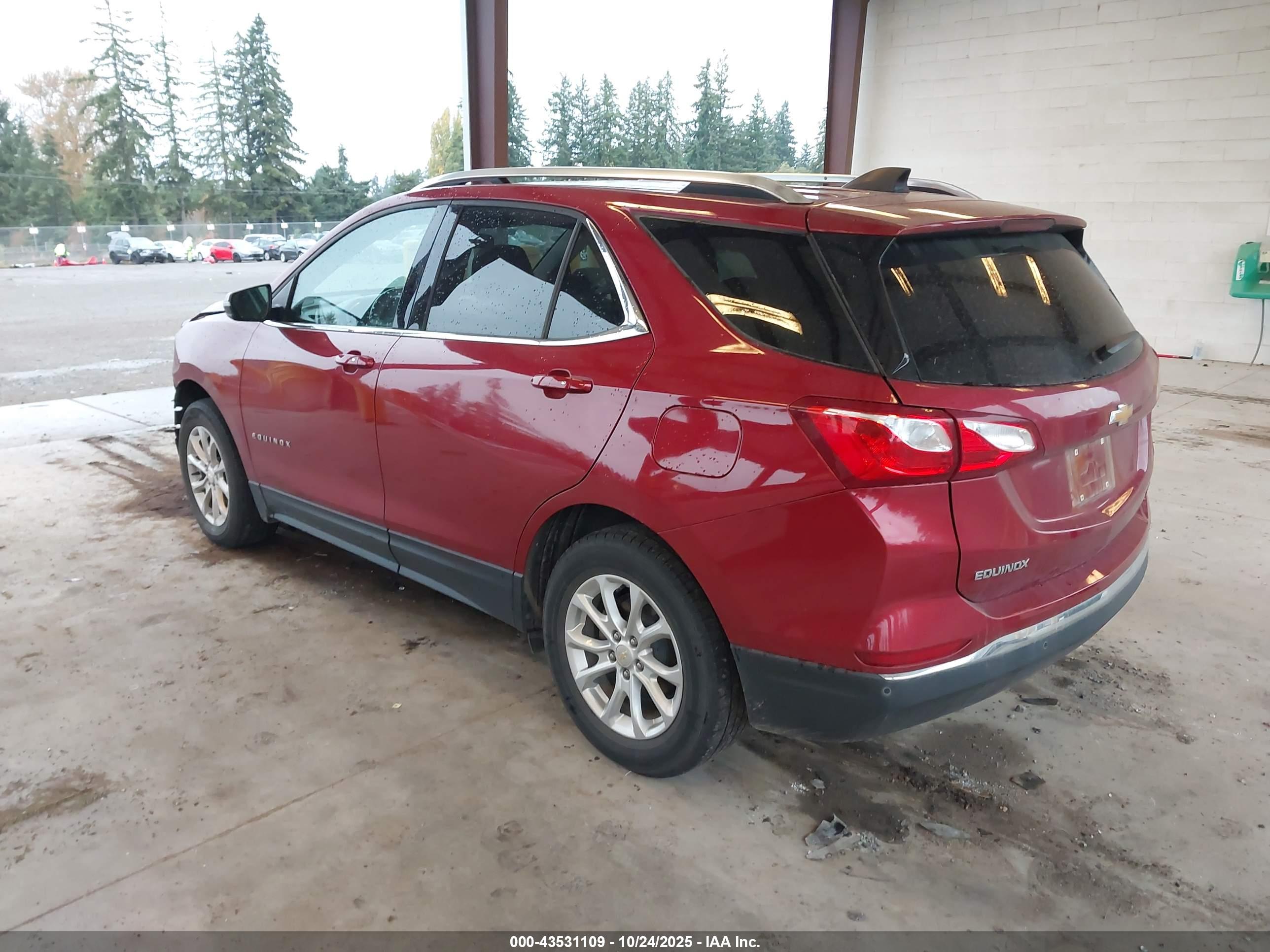 CHEVROLET EQUINOX image 3