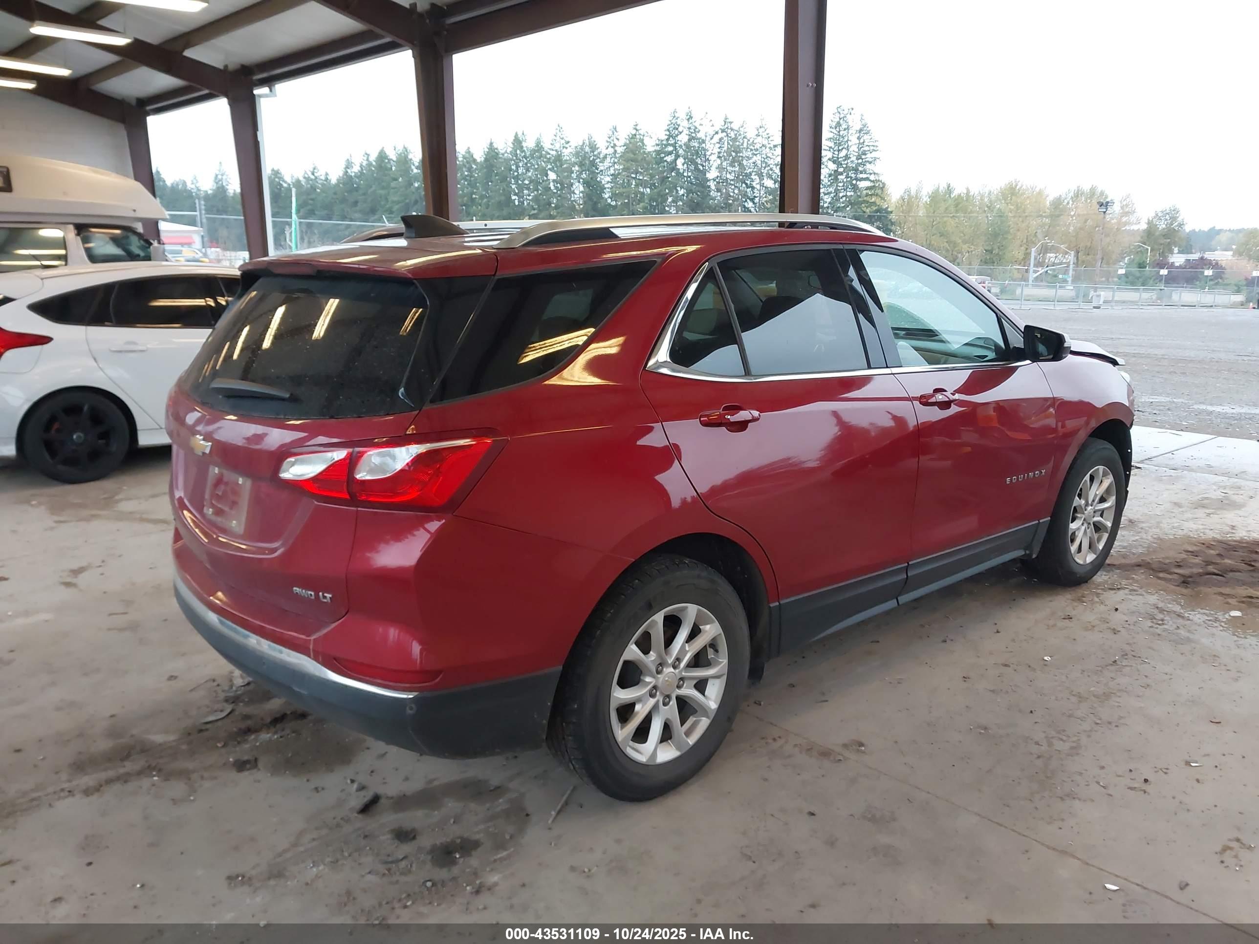 CHEVROLET EQUINOX image 4