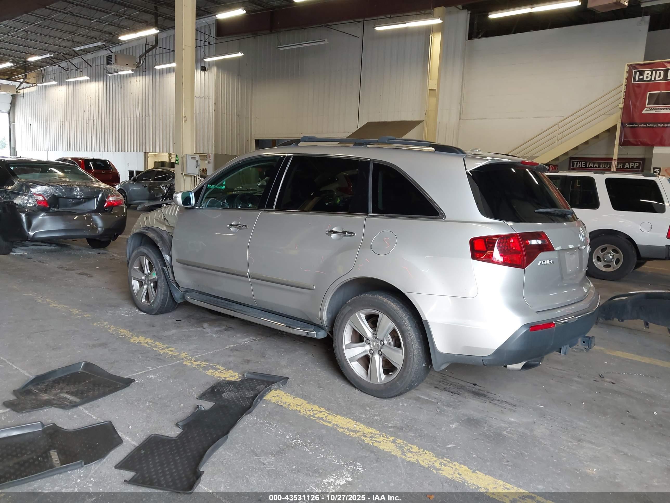 ACURA MDX image 3