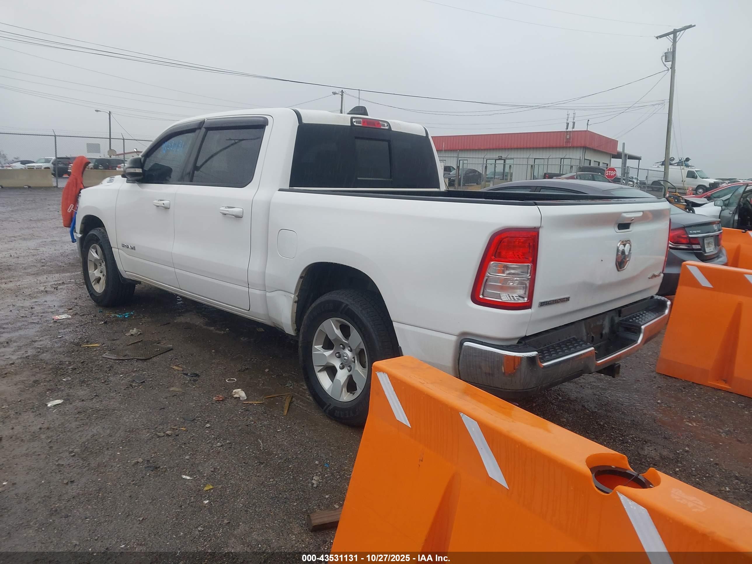 RAM 1500 image 3