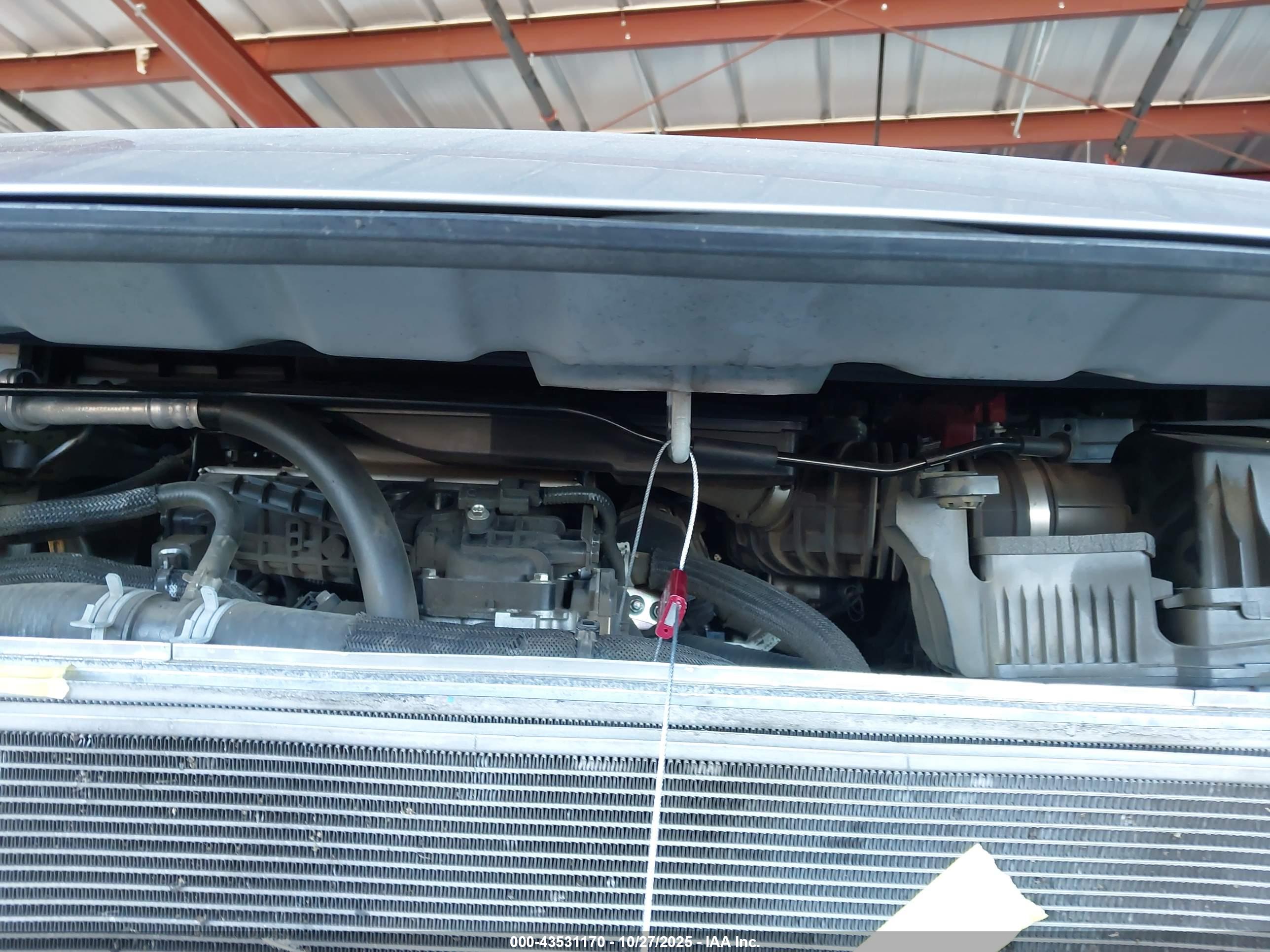 NISSAN ROGUE image 10