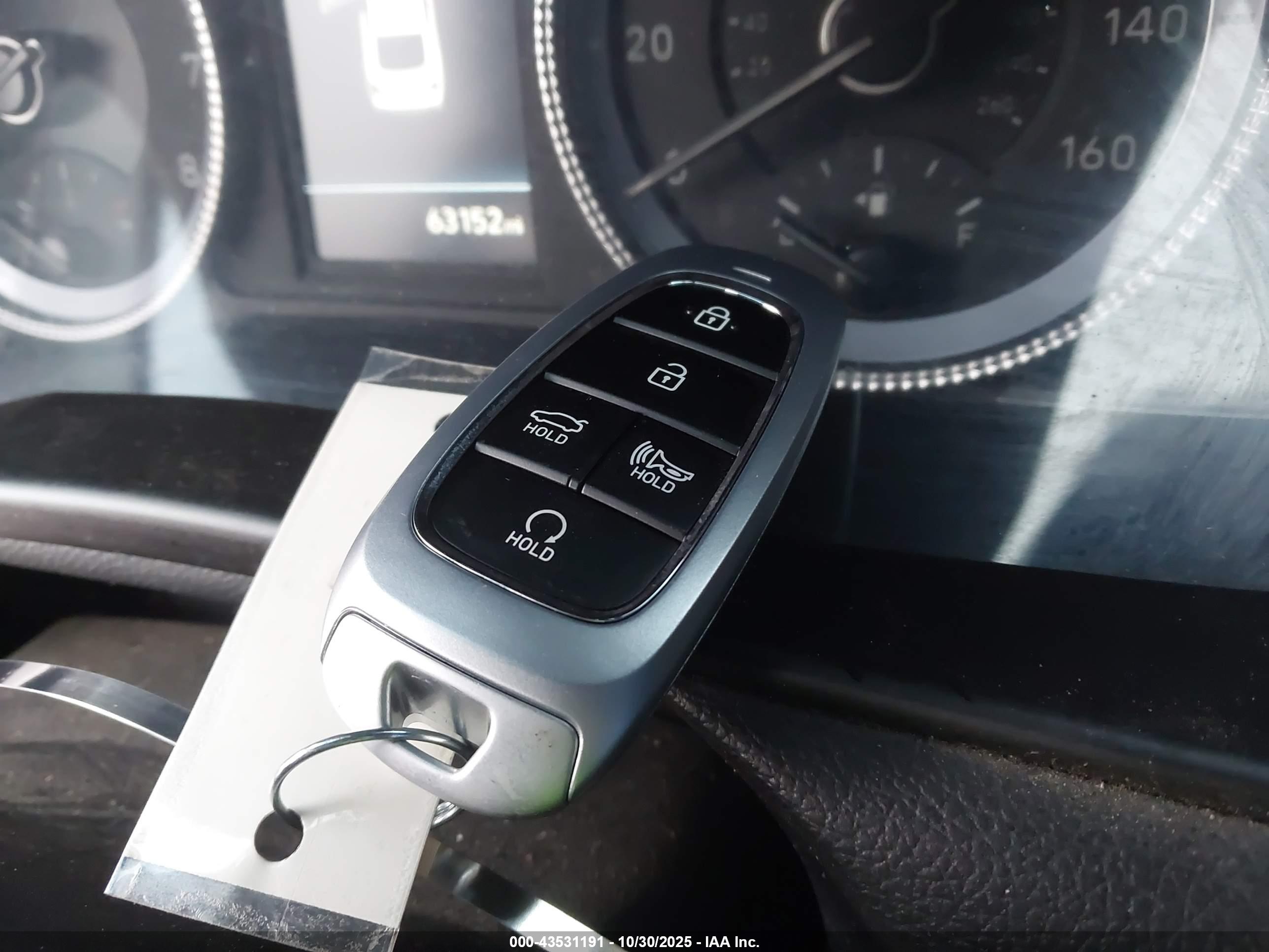 HYUNDAI SONATA image 11