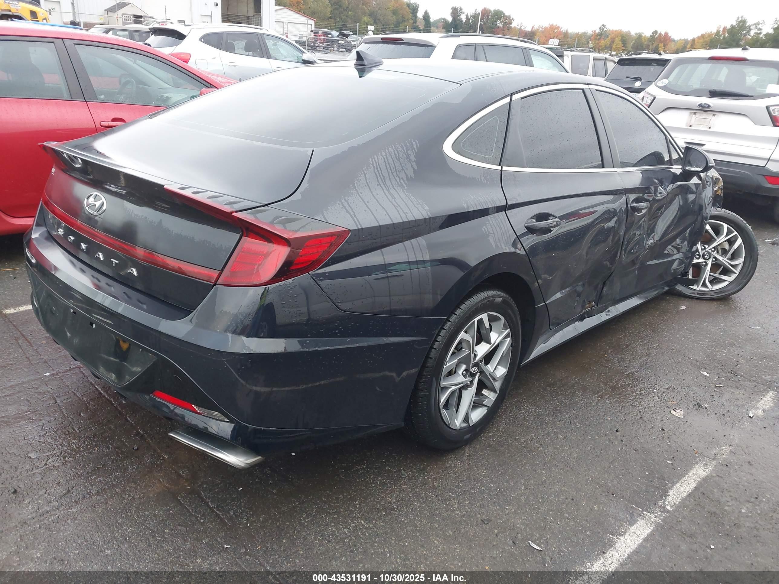 HYUNDAI SONATA image 4