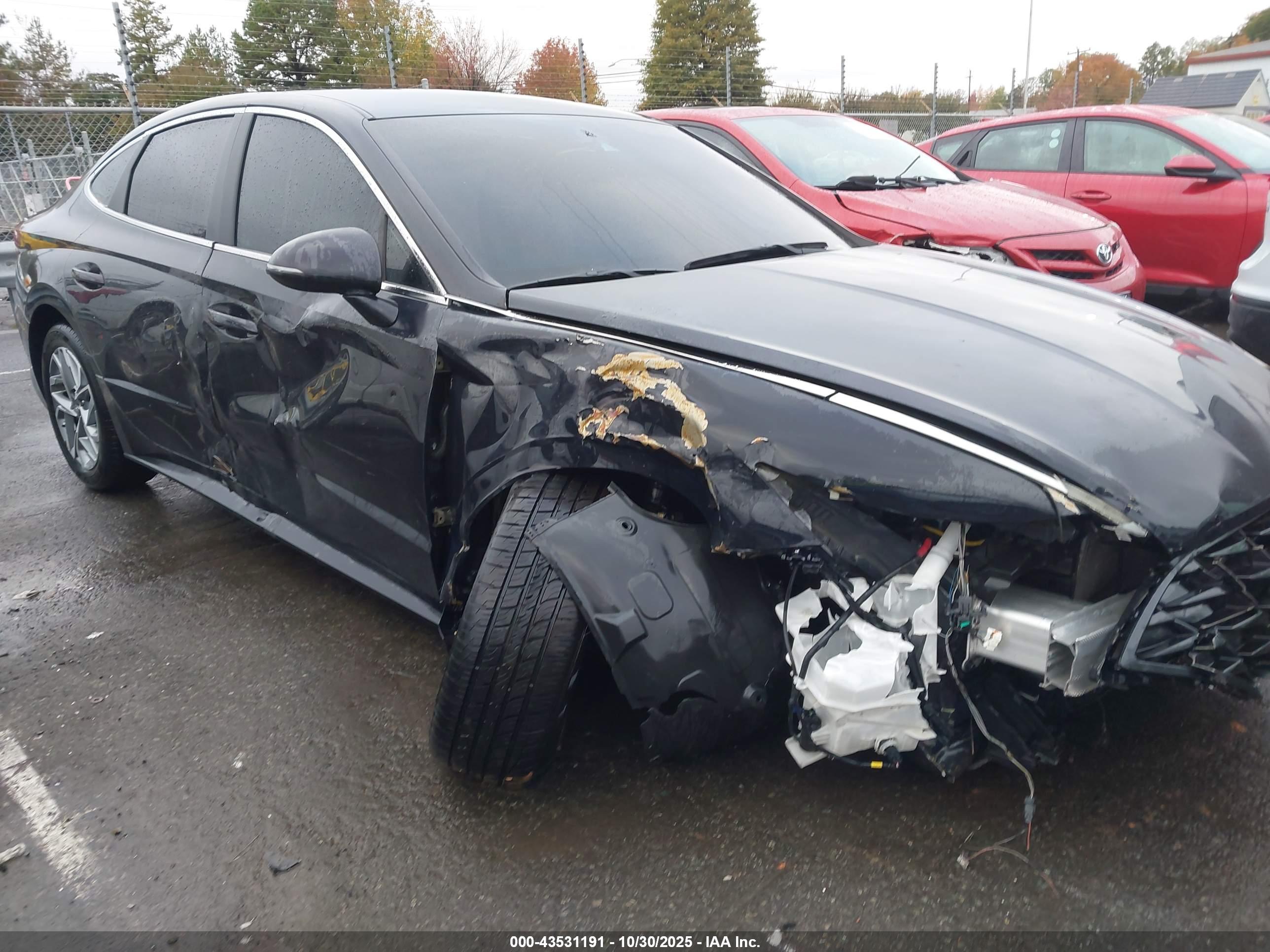 HYUNDAI SONATA image 6