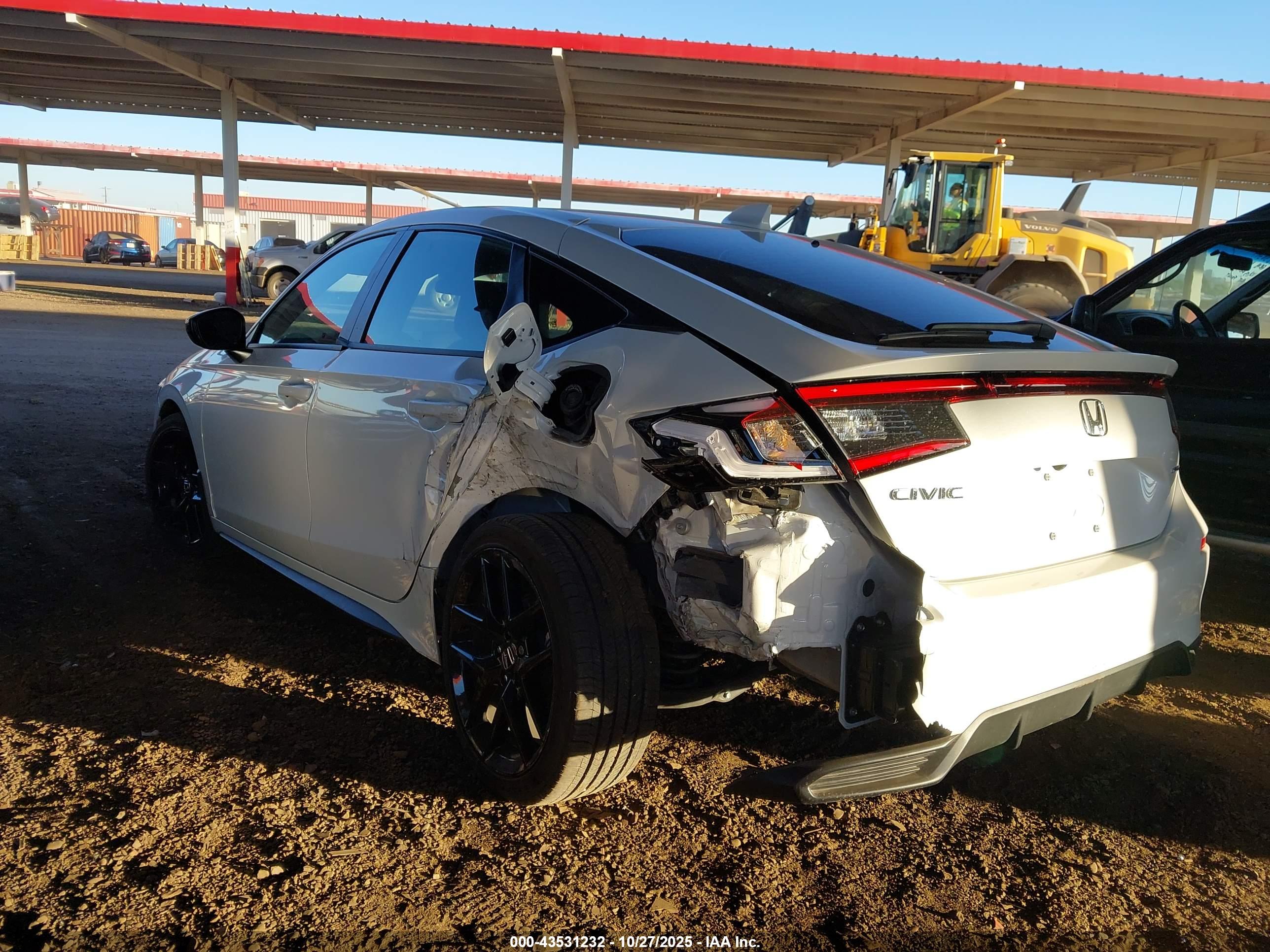 HONDA CIVIC image 3