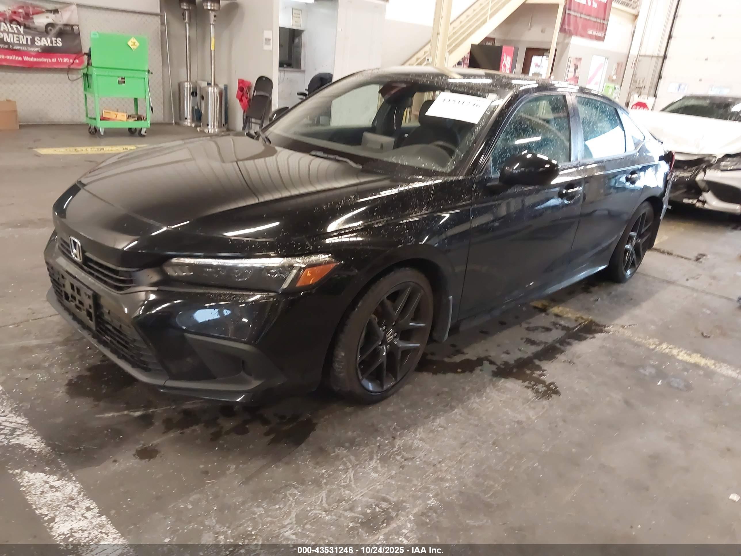 HONDA CIVIC image 2