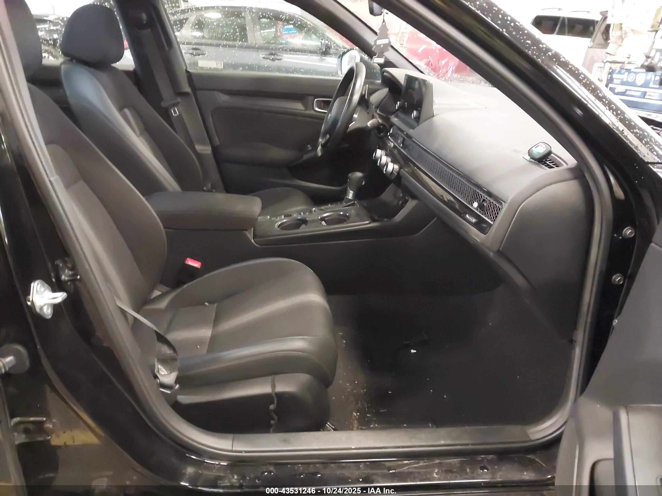 HONDA CIVIC image 5