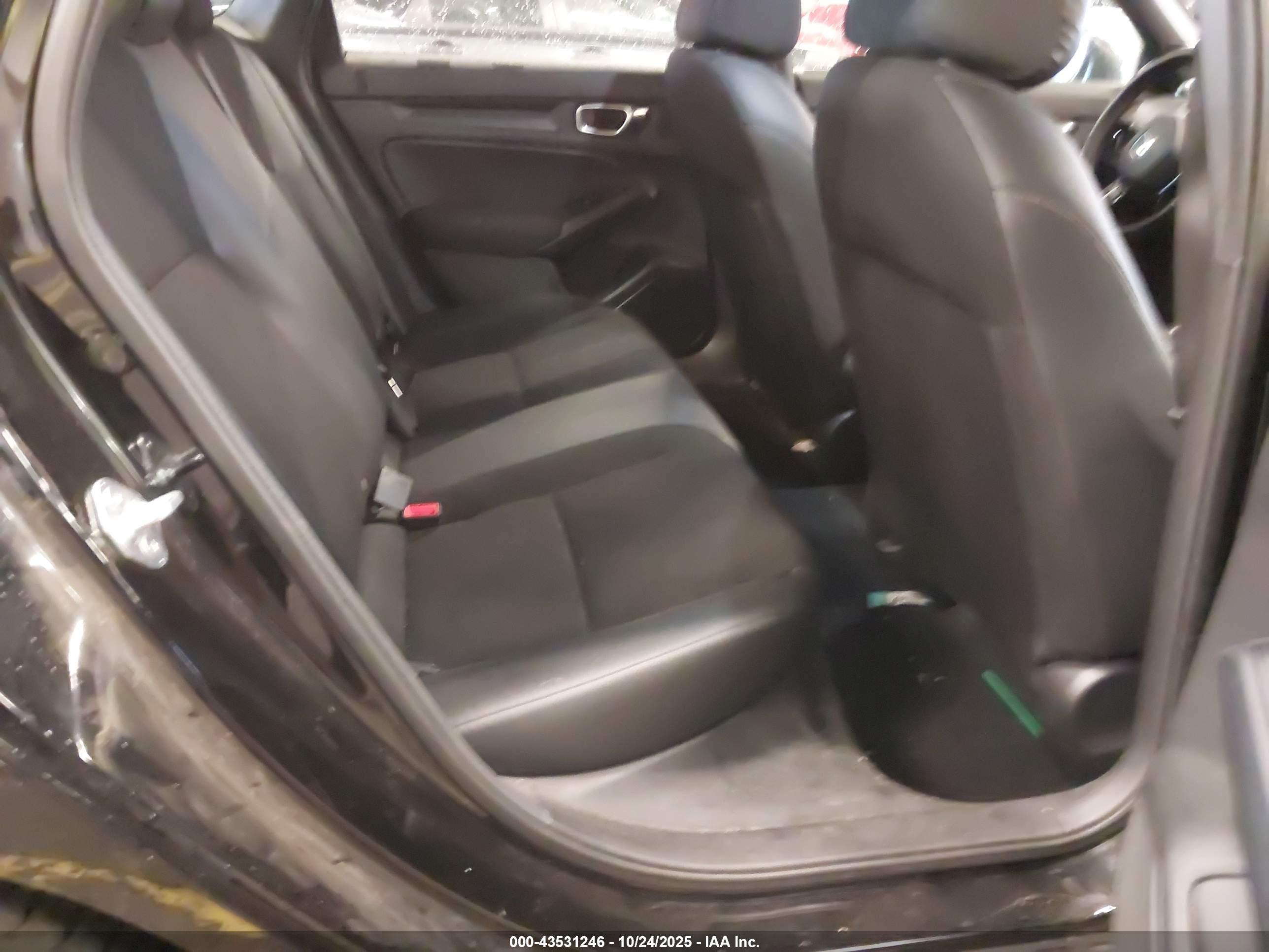 HONDA CIVIC image 8