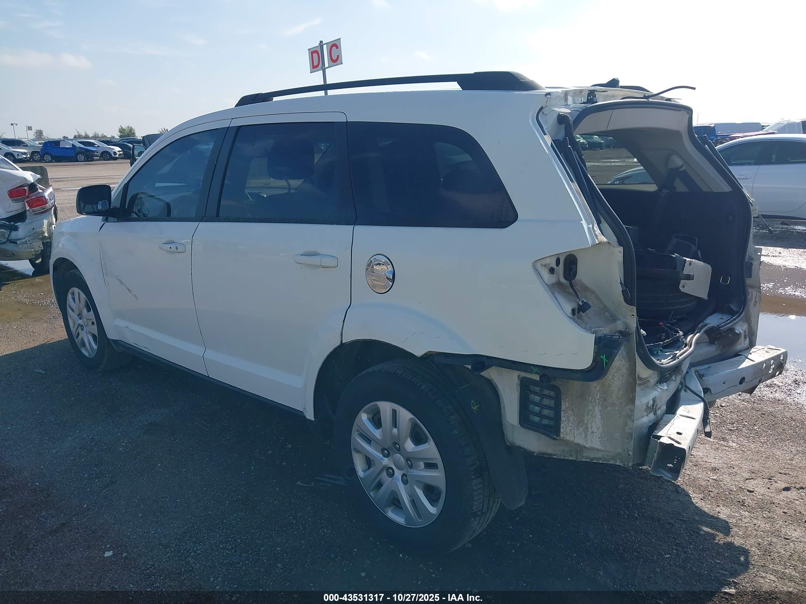 DODGE JOURNEY image 3