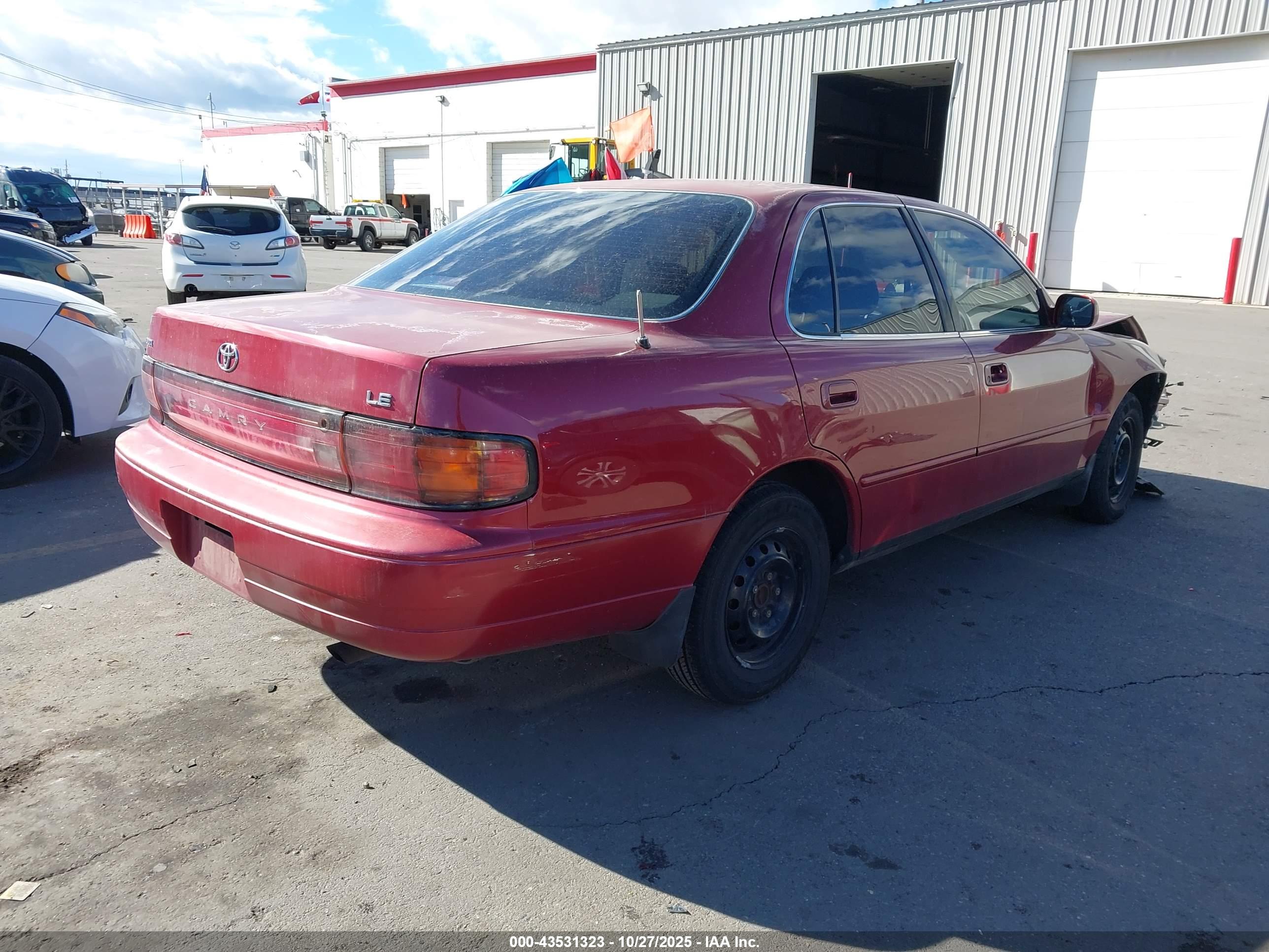 TOYOTA CAMRY image 4