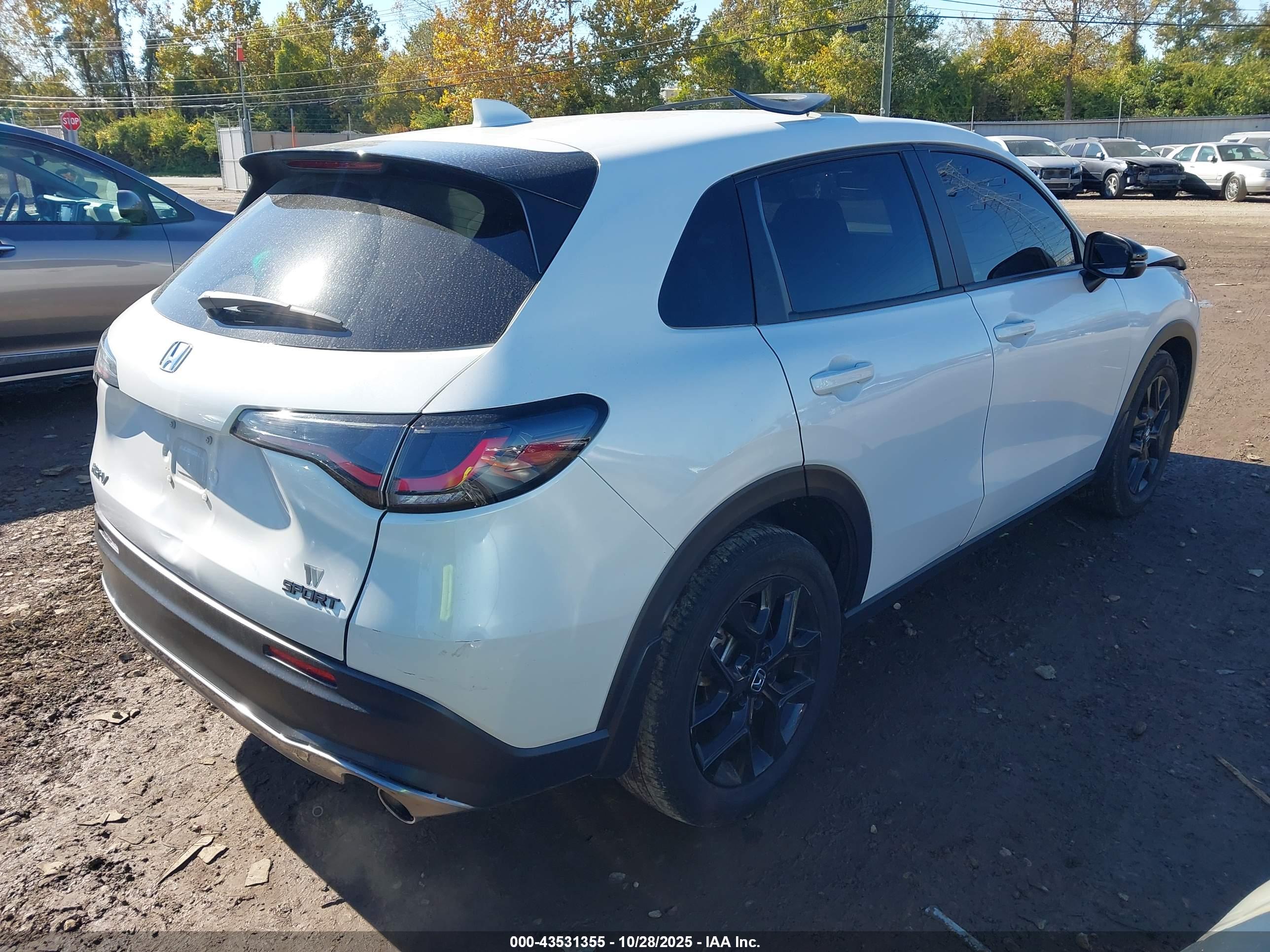 HONDA HR-V image 4