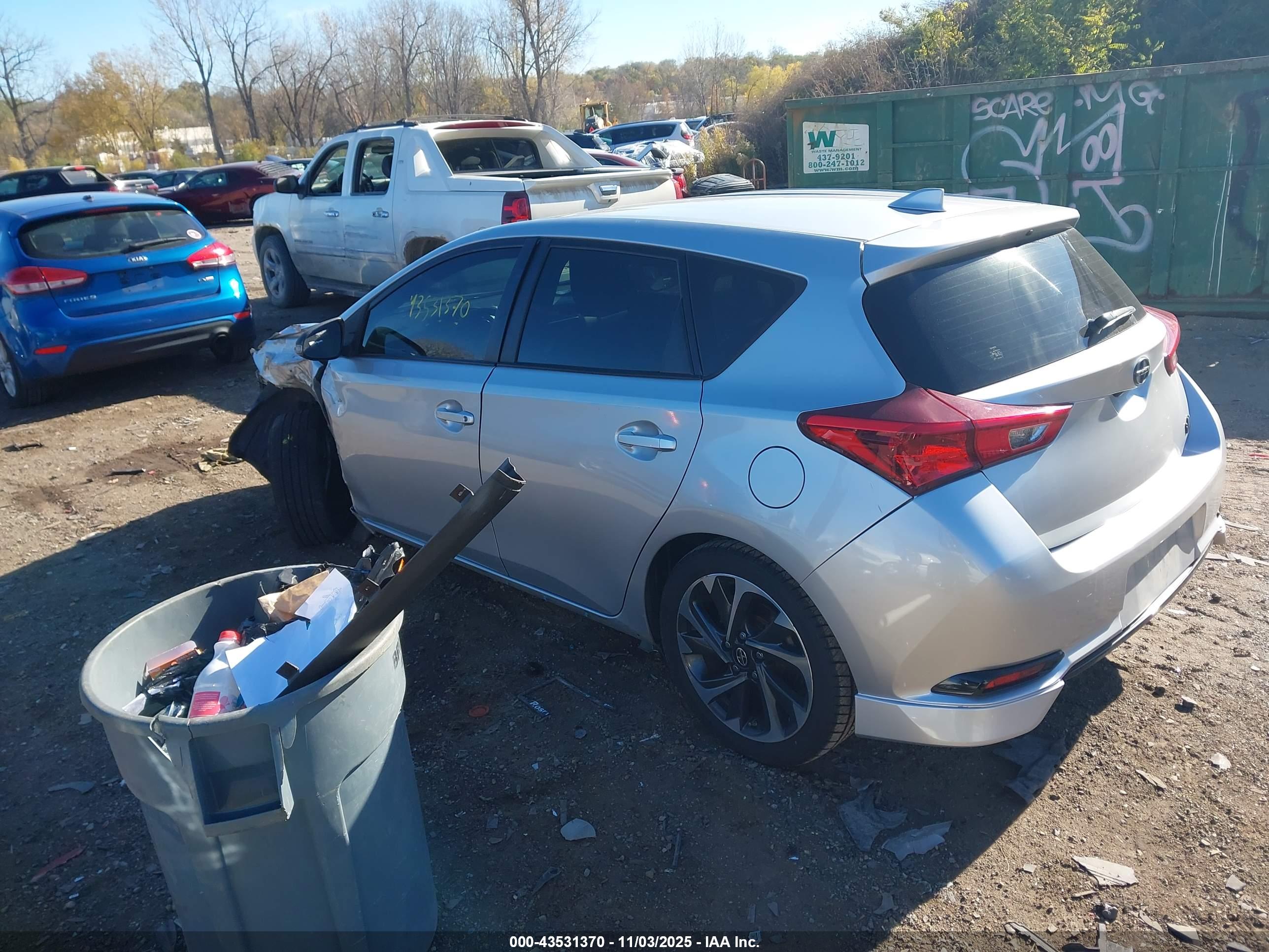 SCION IM image 3