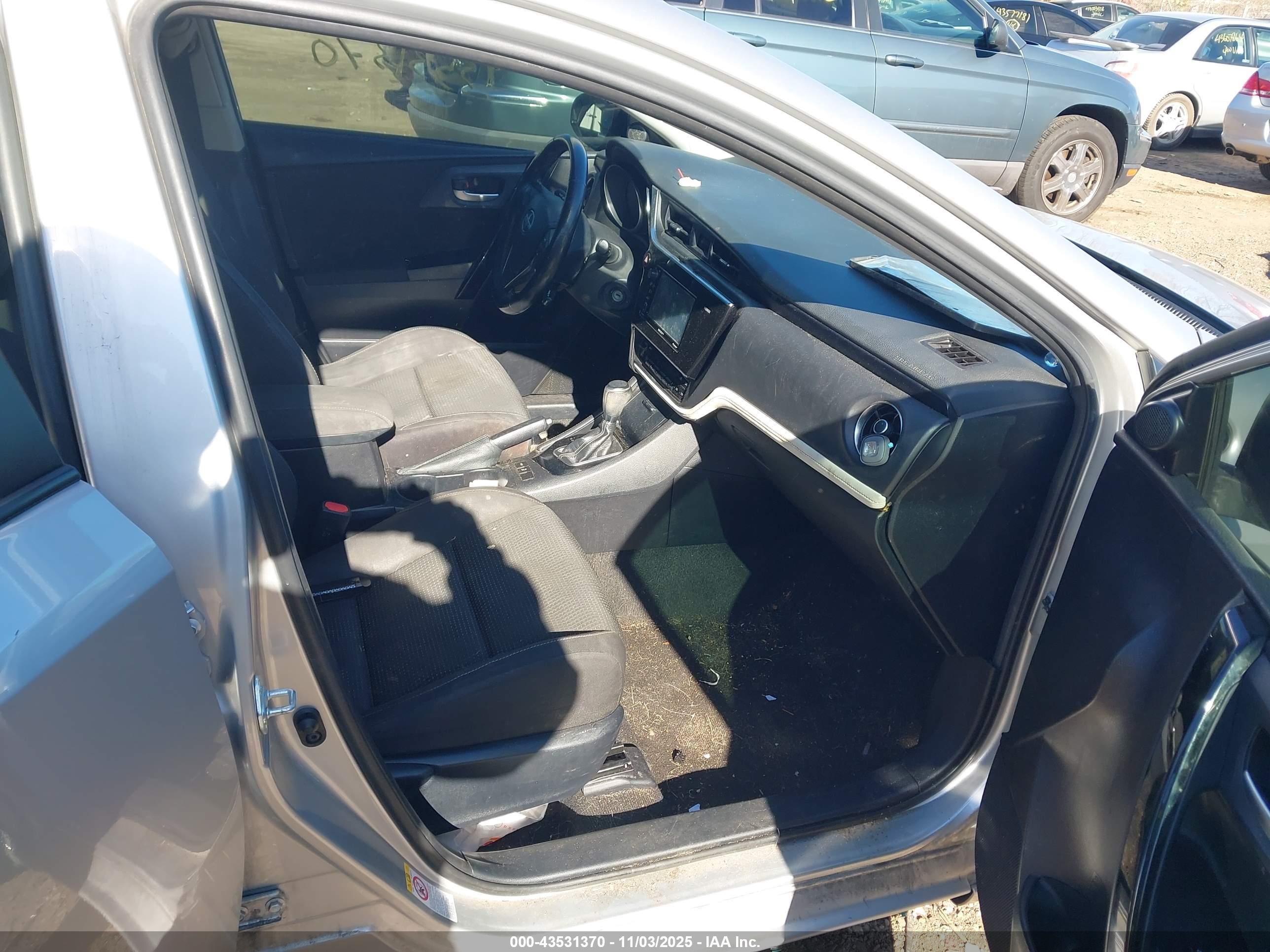SCION IM image 5