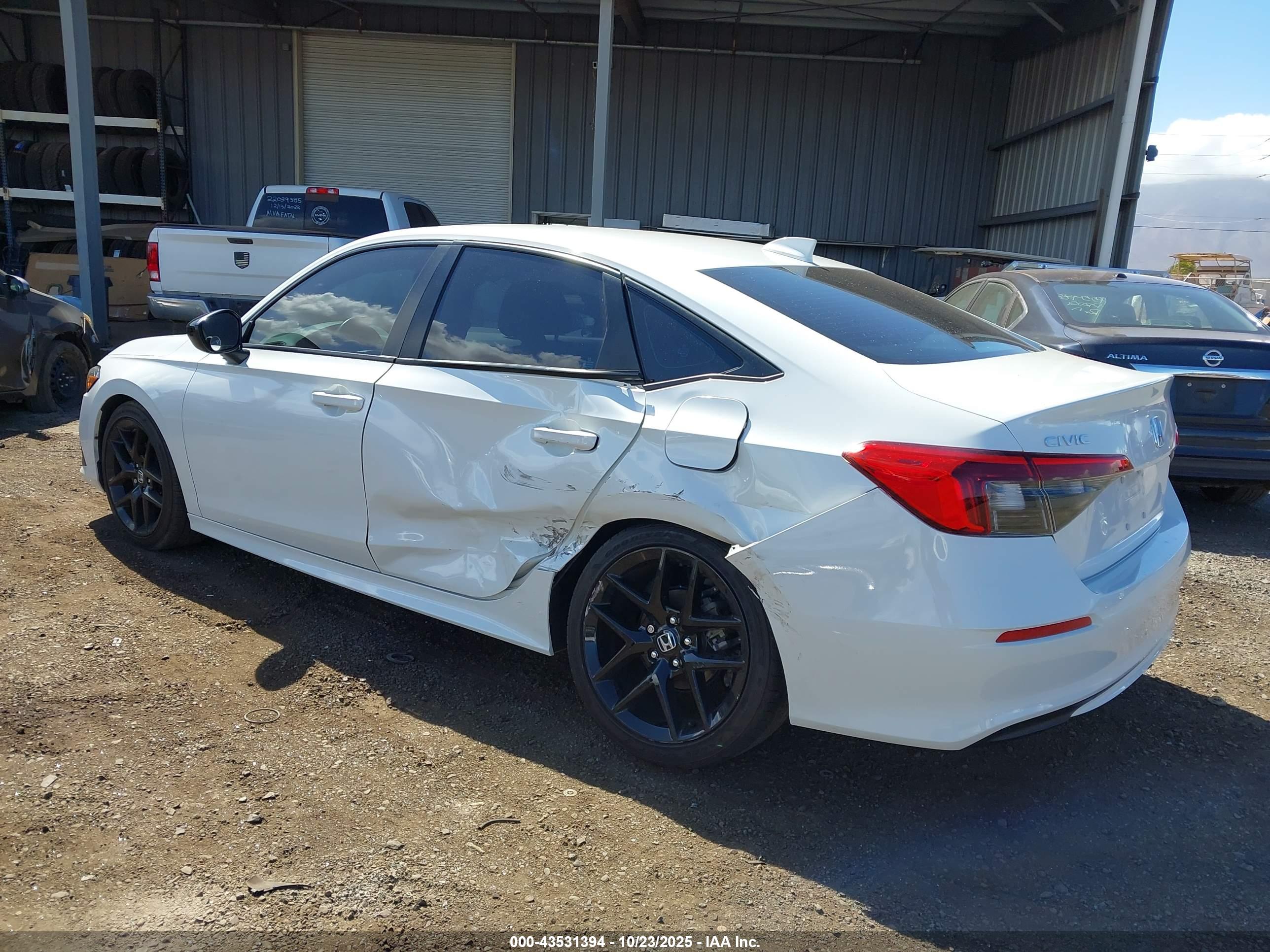 HONDA CIVIC image 3