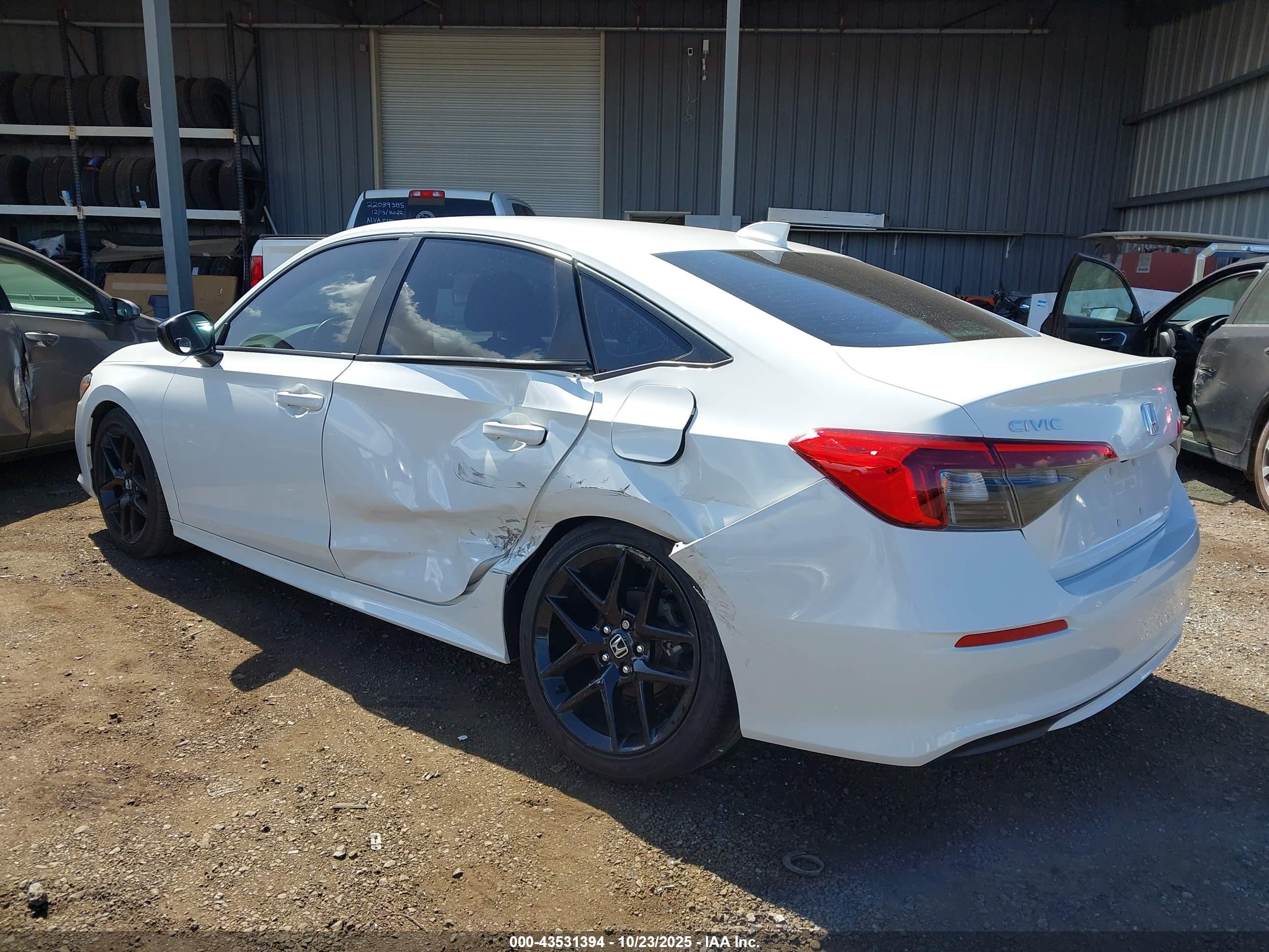 HONDA CIVIC image 6