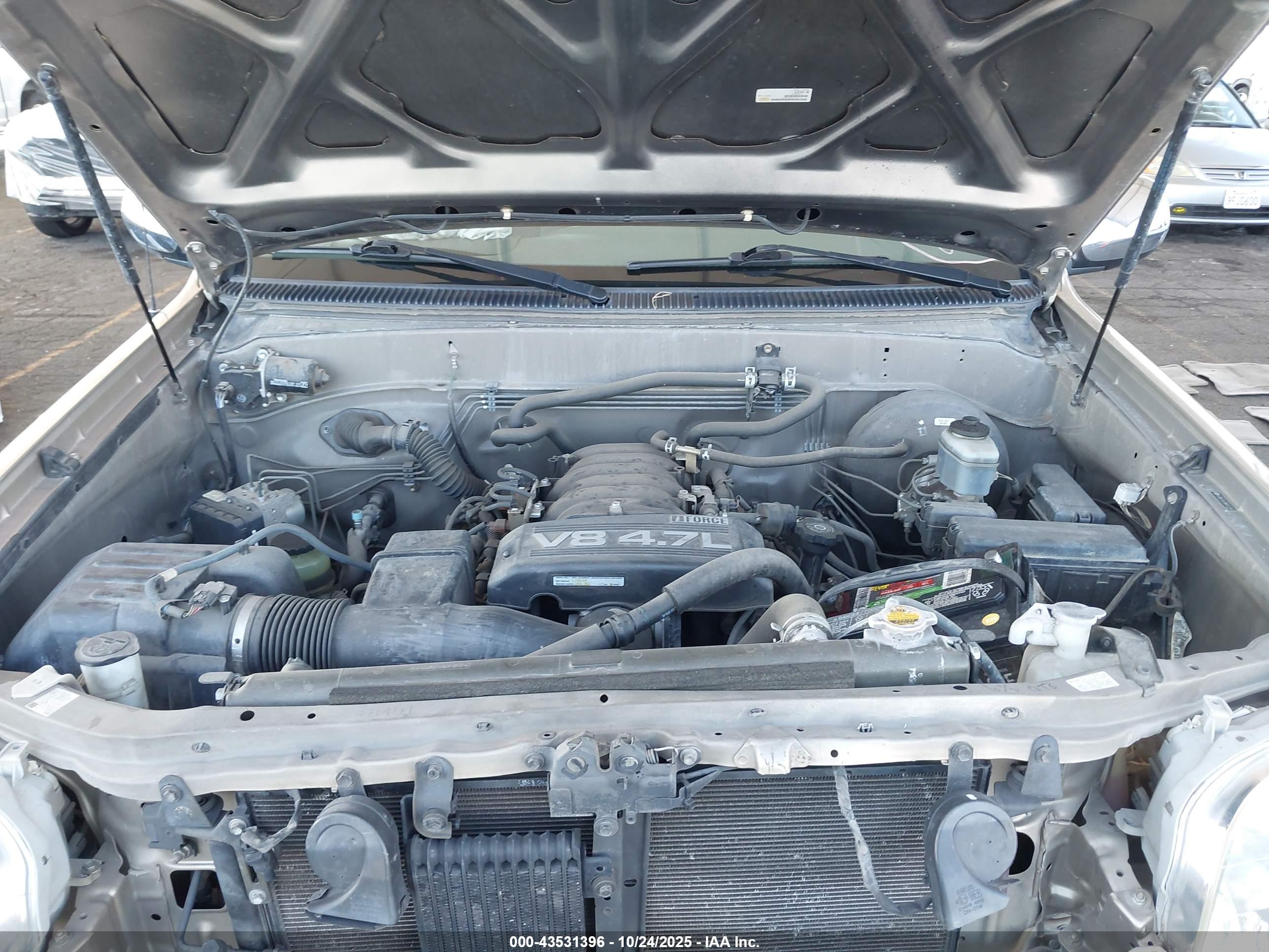 TOYOTA TUNDRA image 10