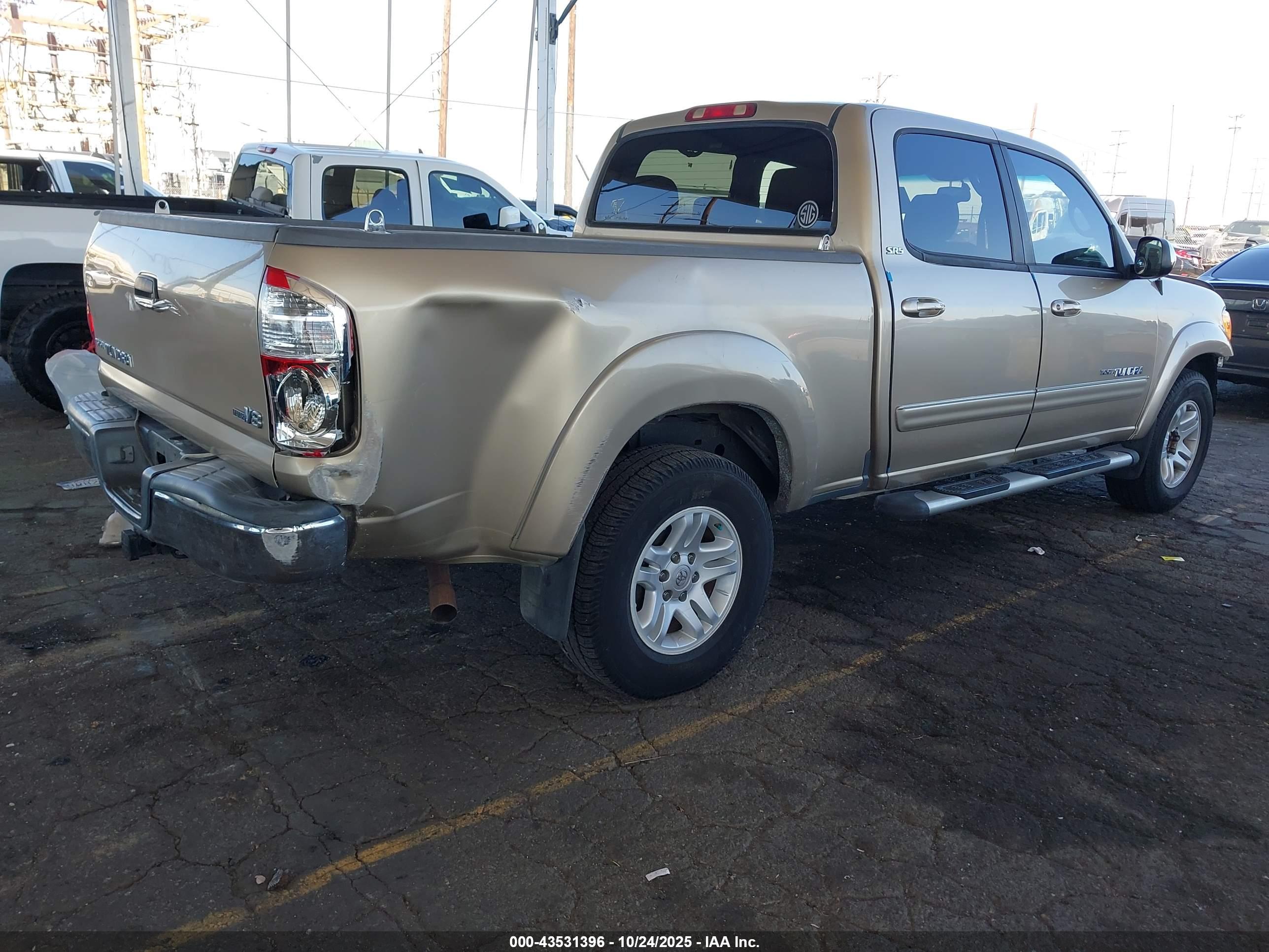 TOYOTA TUNDRA image 4