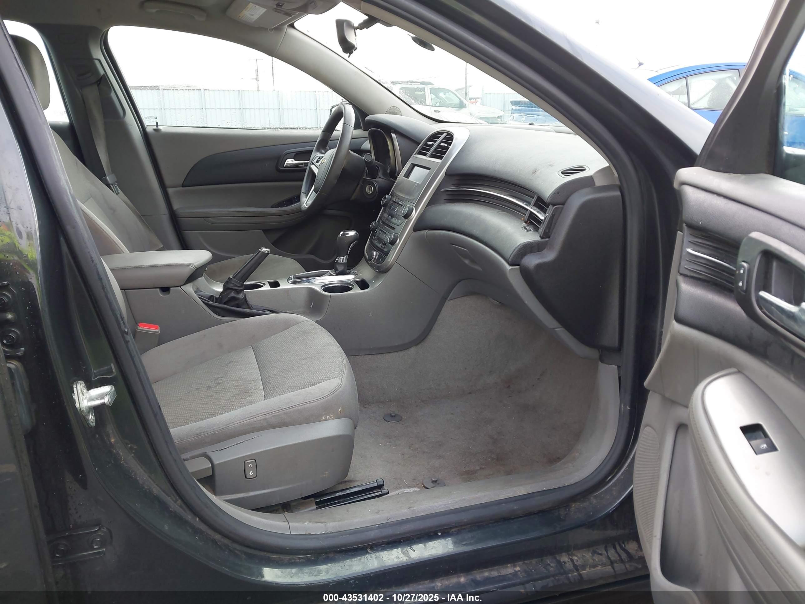 CHEVROLET MALIBU image 5