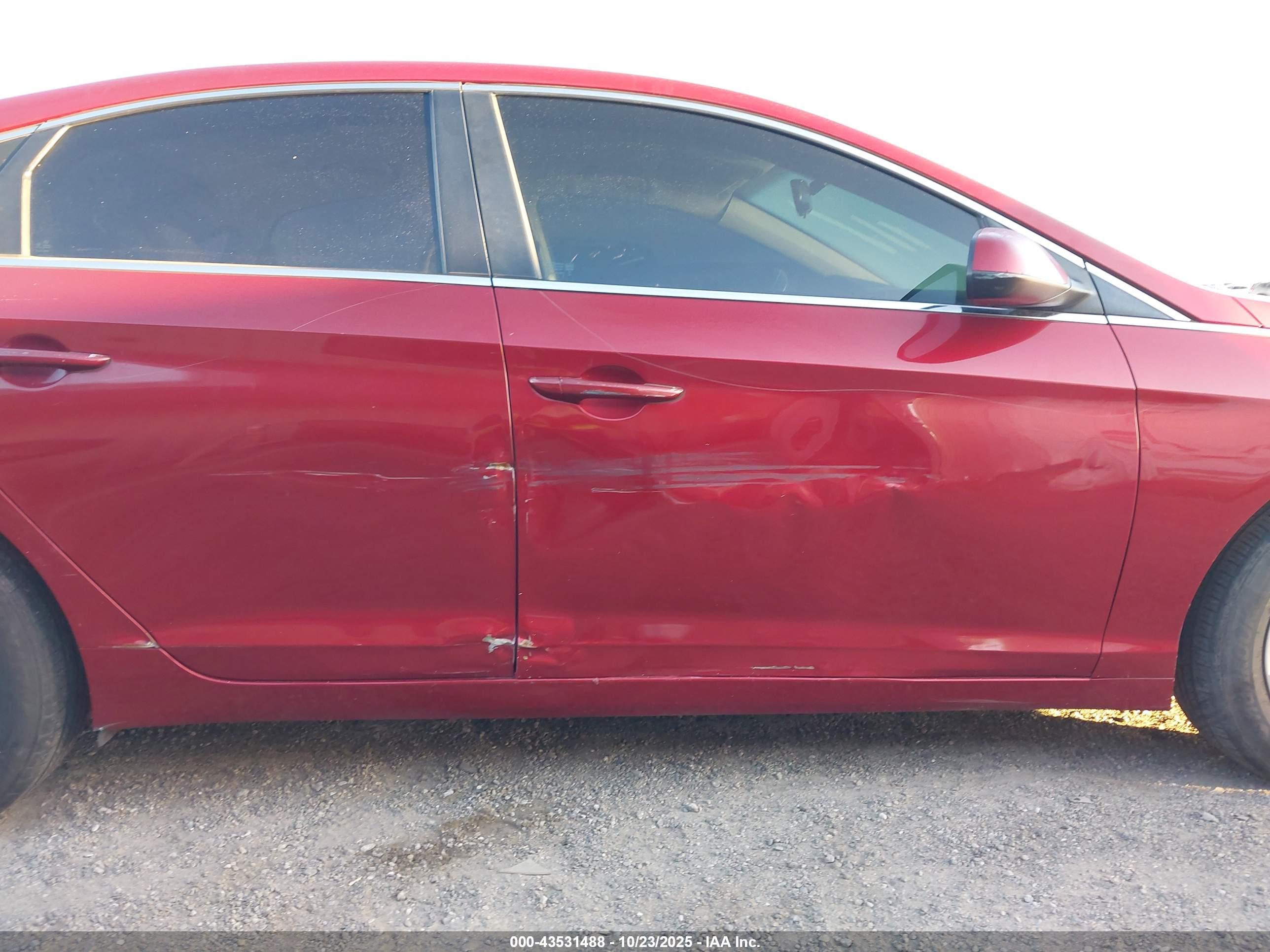 HYUNDAI SONATA image 6