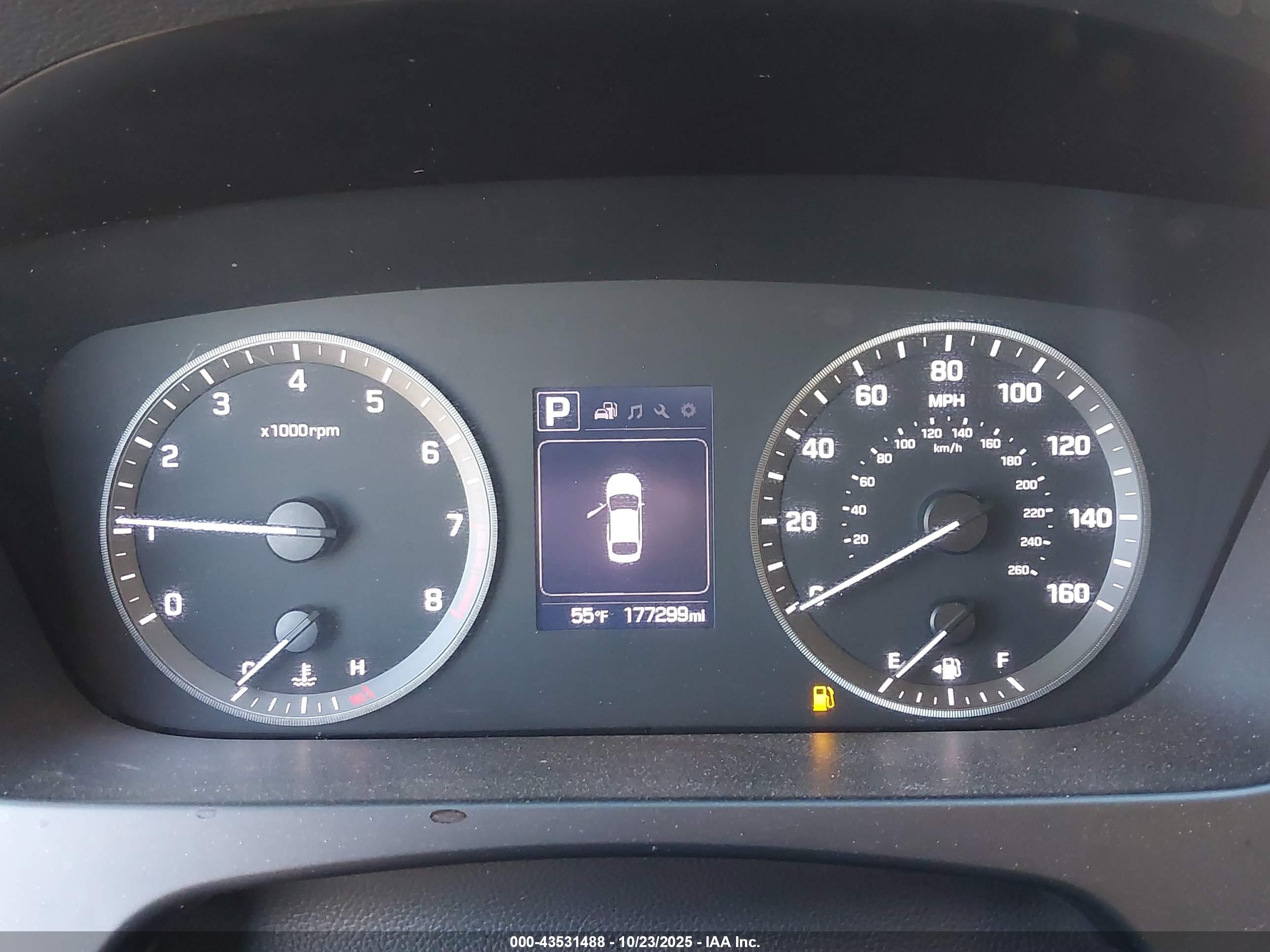 HYUNDAI SONATA image 7