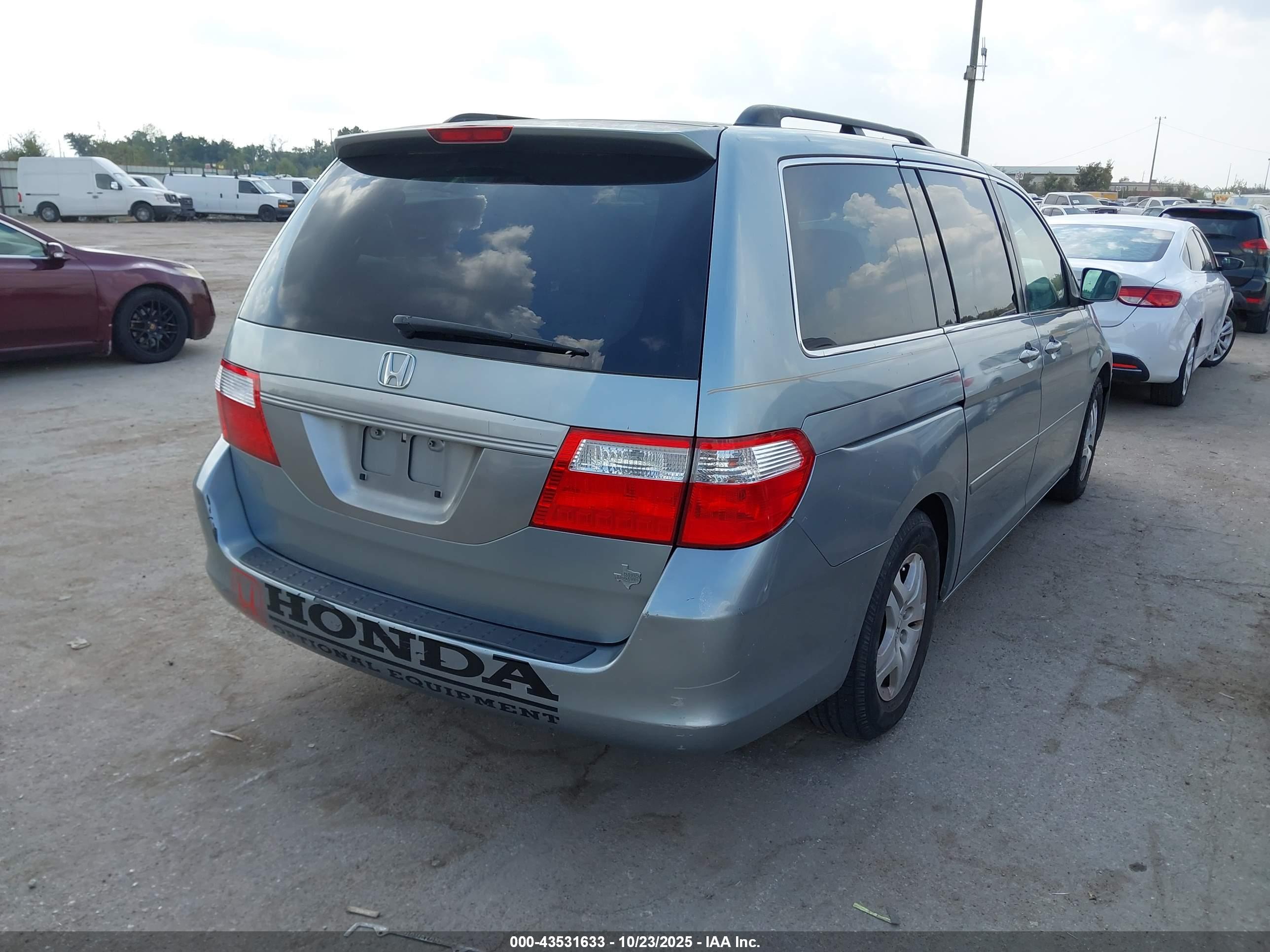HONDA ODYSSEY image 4