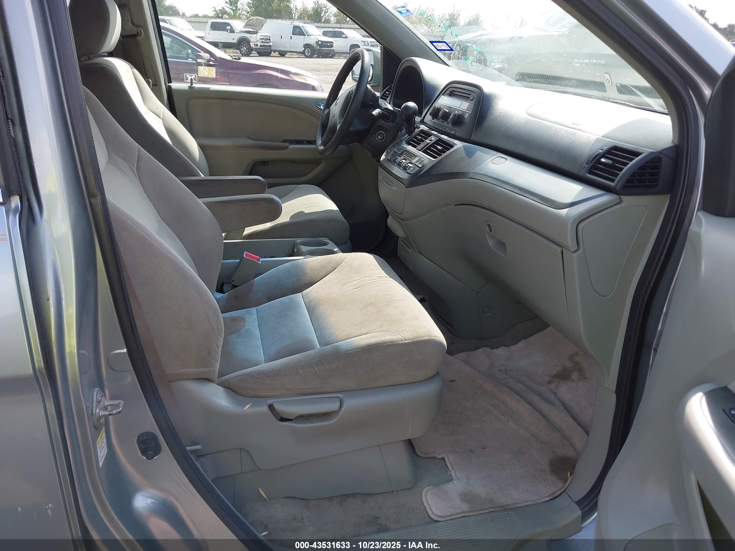 HONDA ODYSSEY image 5
