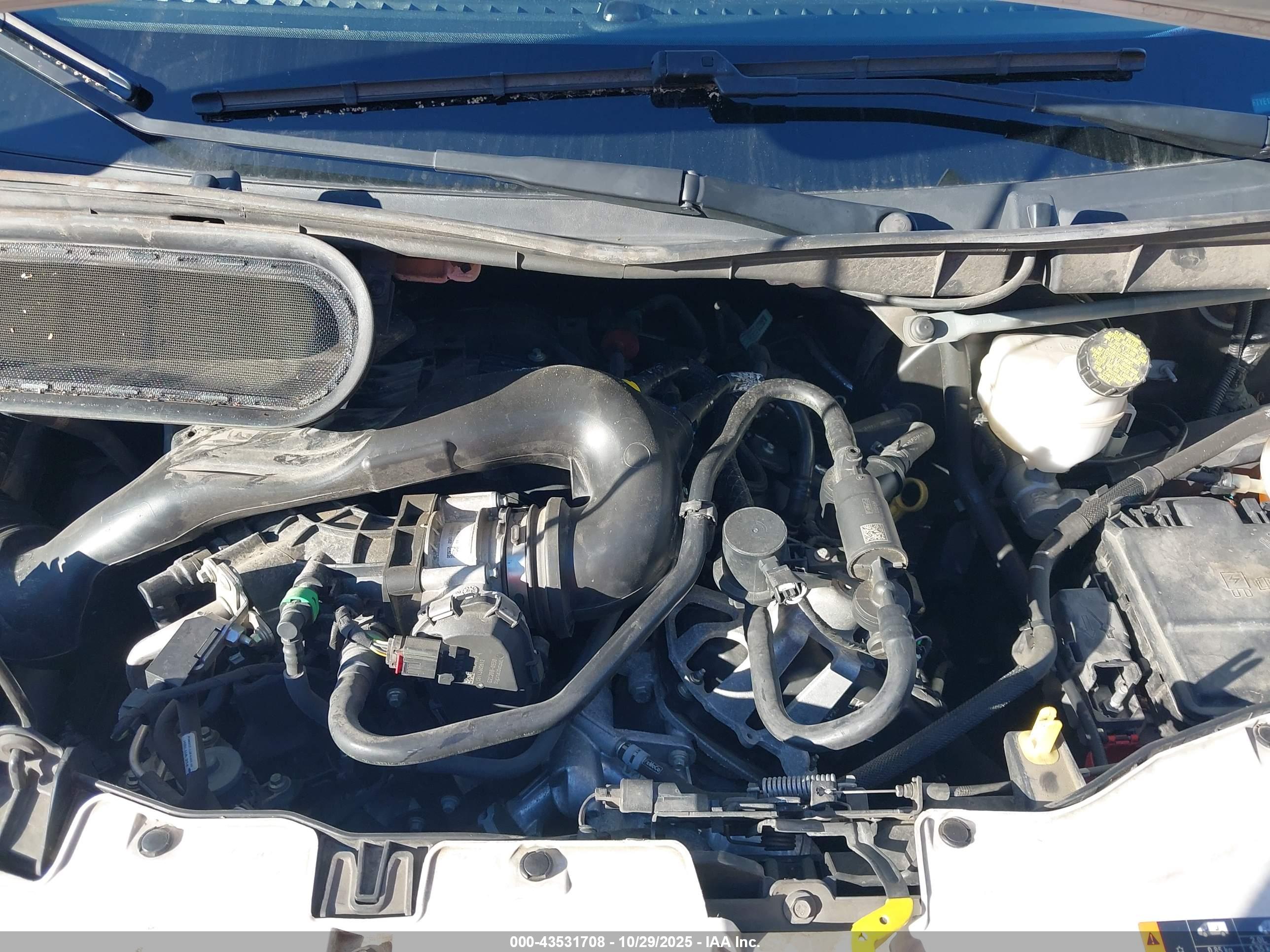 FORD TRANSIT-150 image 10