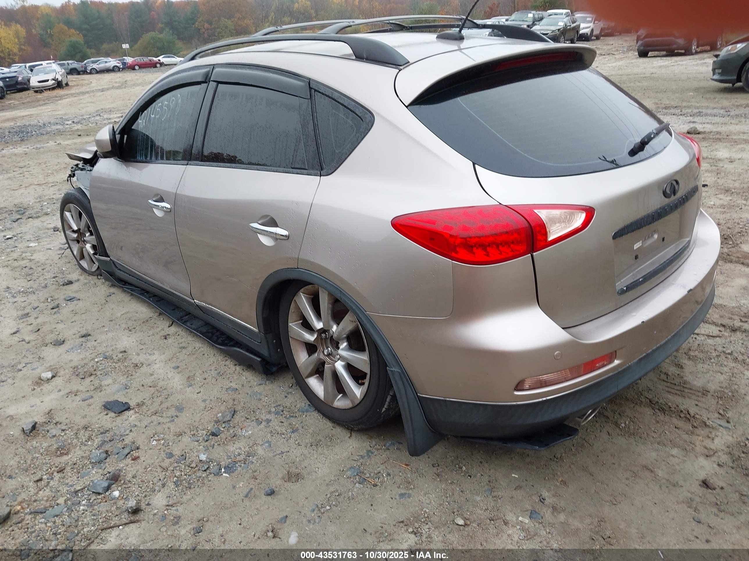 INFINITI EX35 image 3