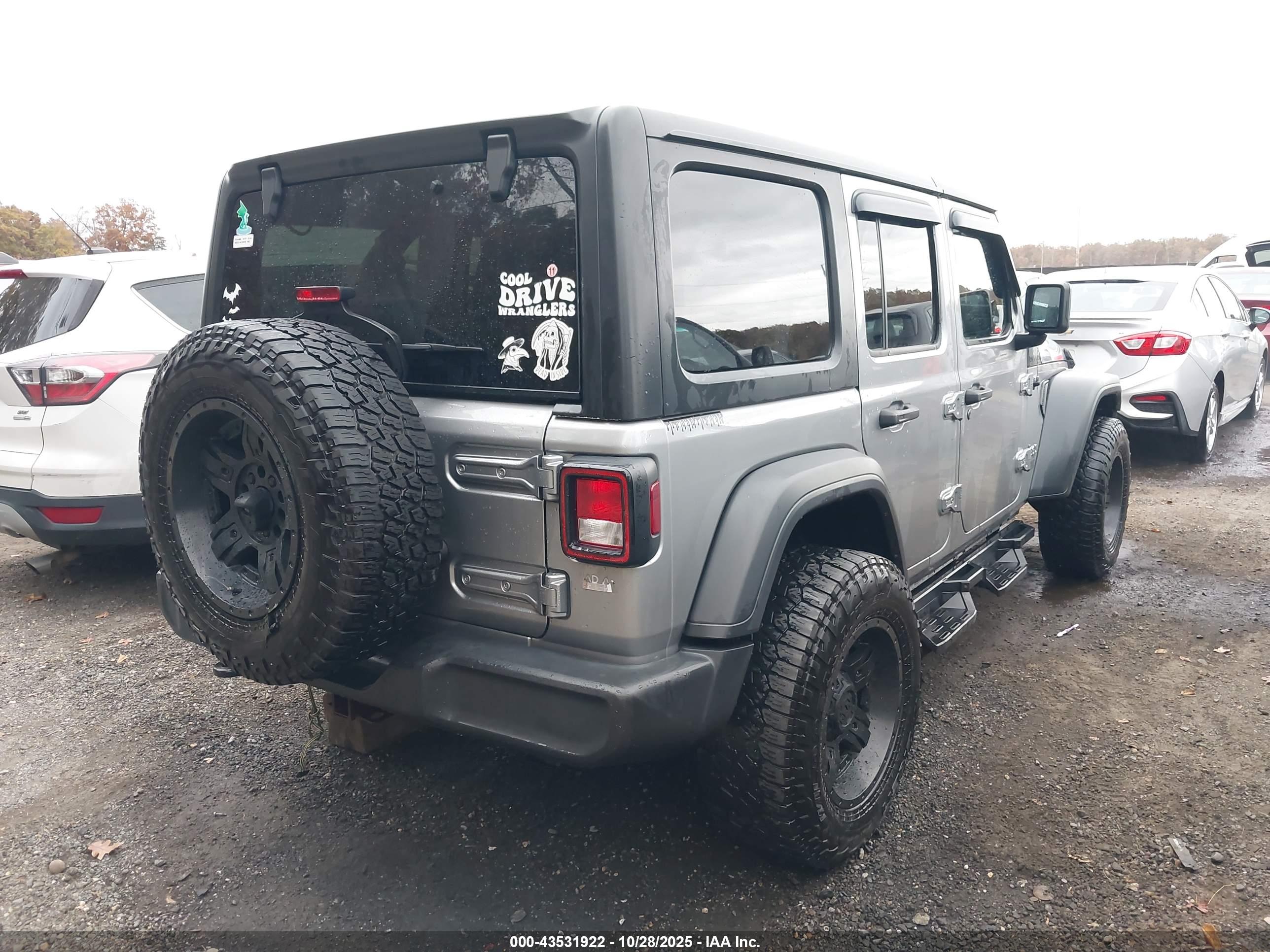 JEEP WRANGLER image 4