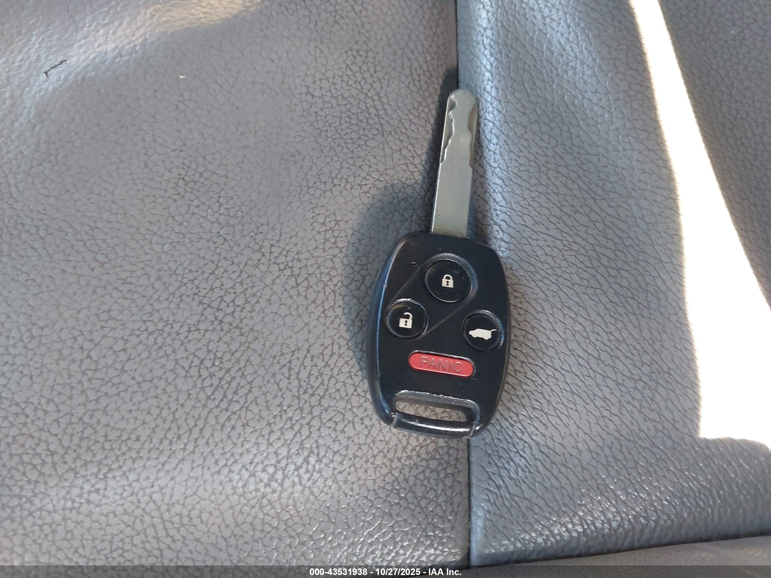 HONDA PILOT image 11