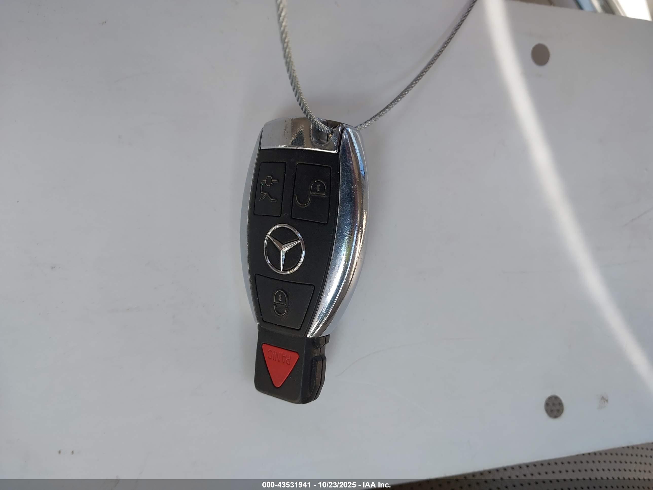 MERCEDES-BENZ S image 11
