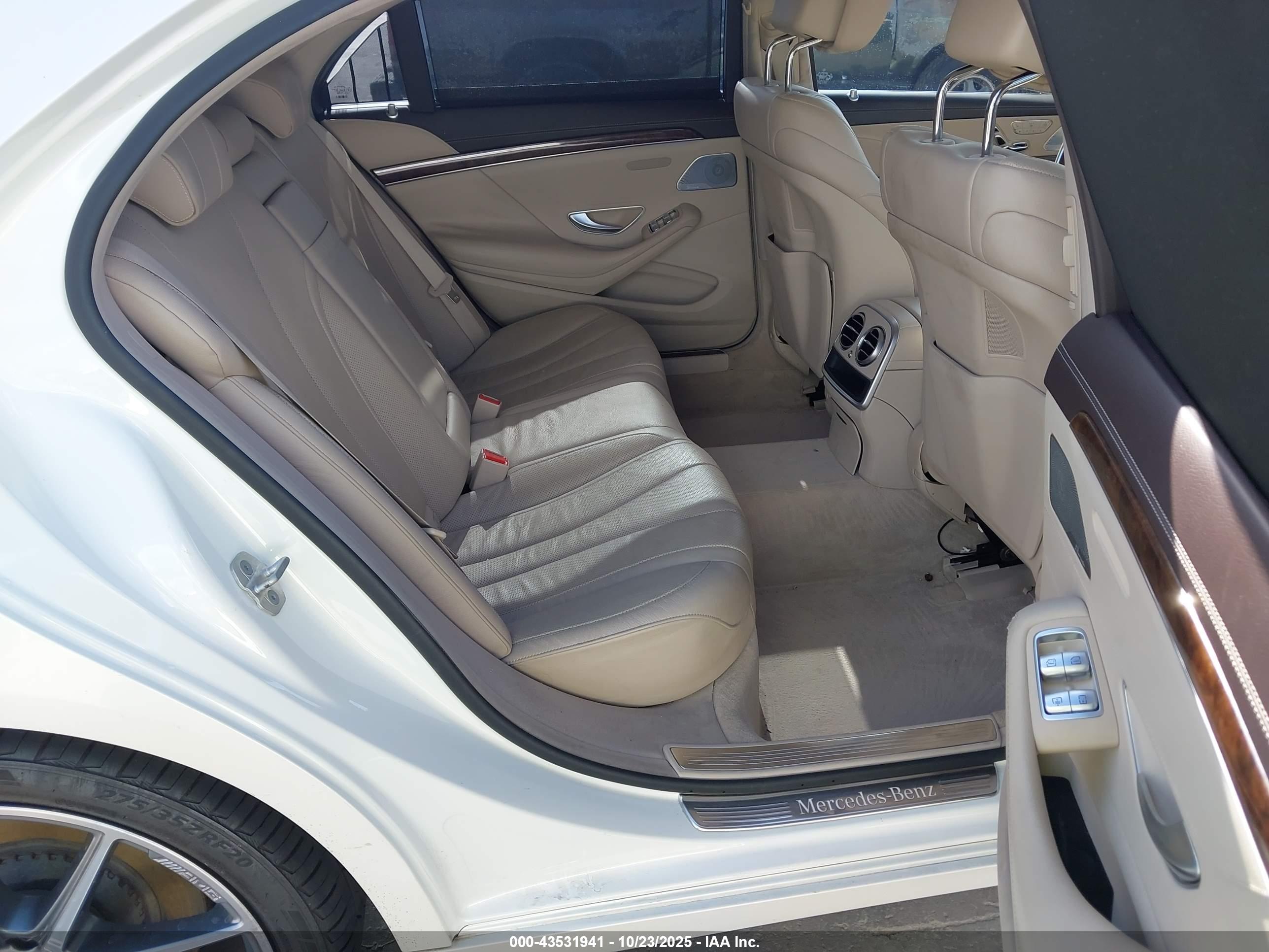 MERCEDES-BENZ S image 8