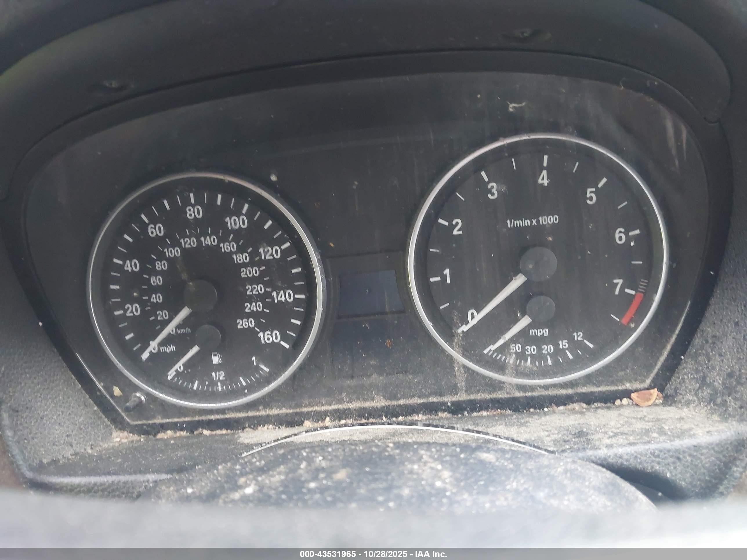 BMW 328I image 7