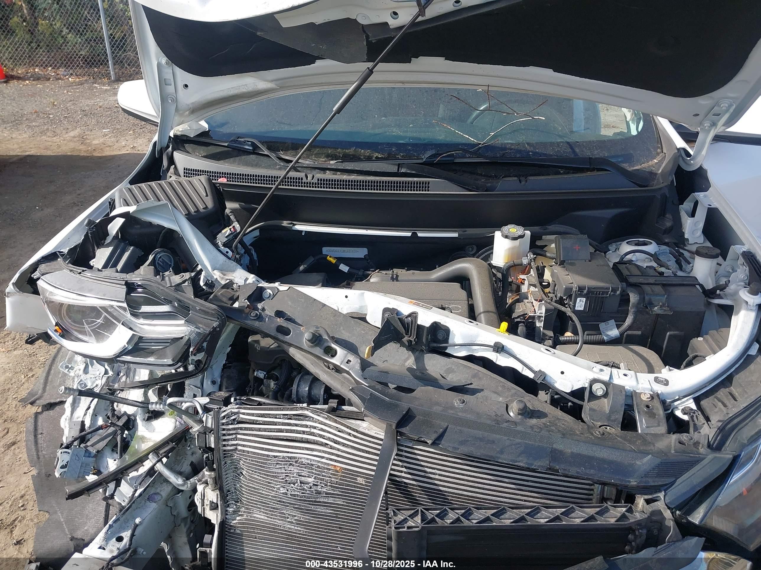 CHEVROLET EQUINOX image 10