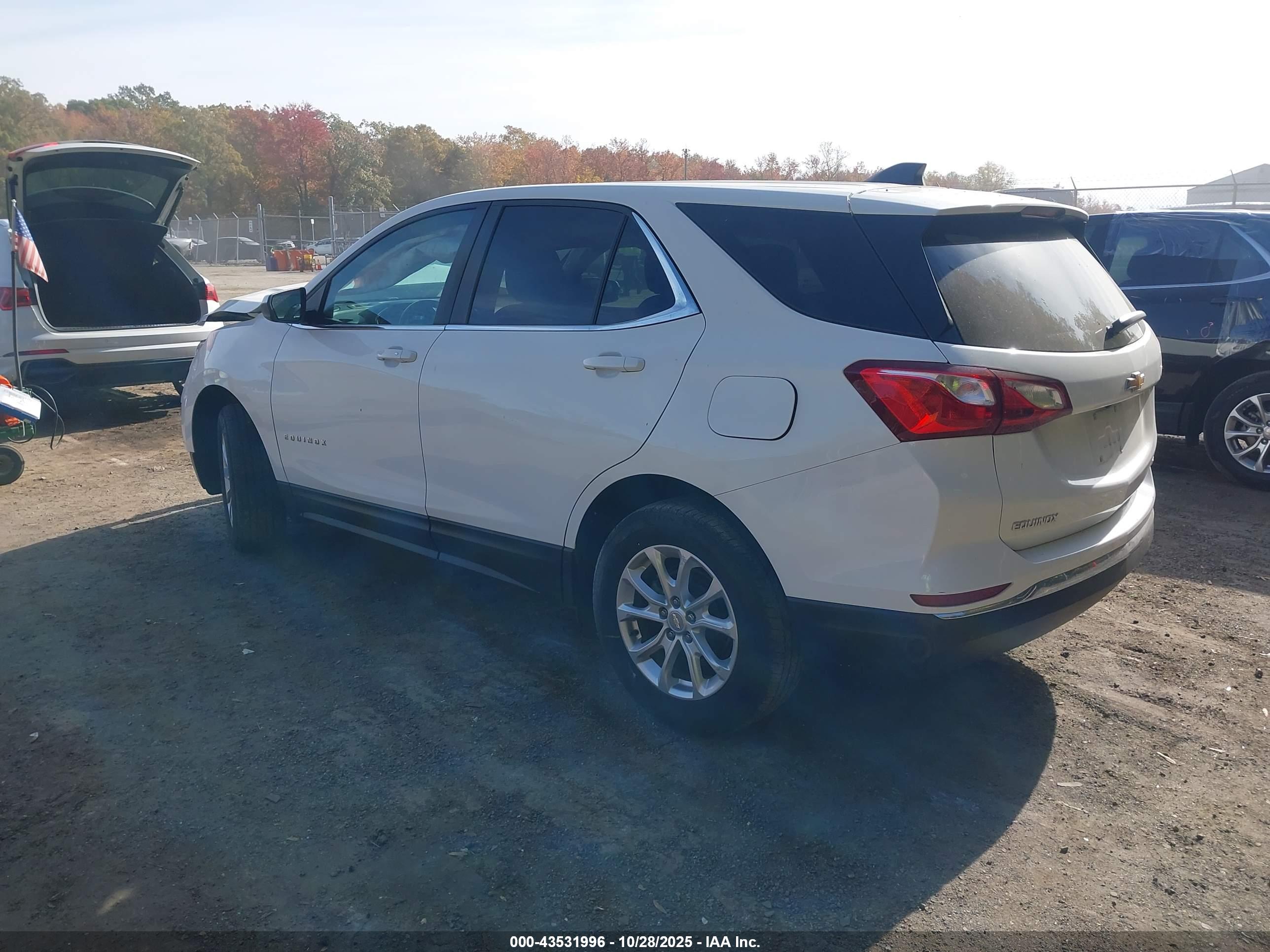 CHEVROLET EQUINOX image 3
