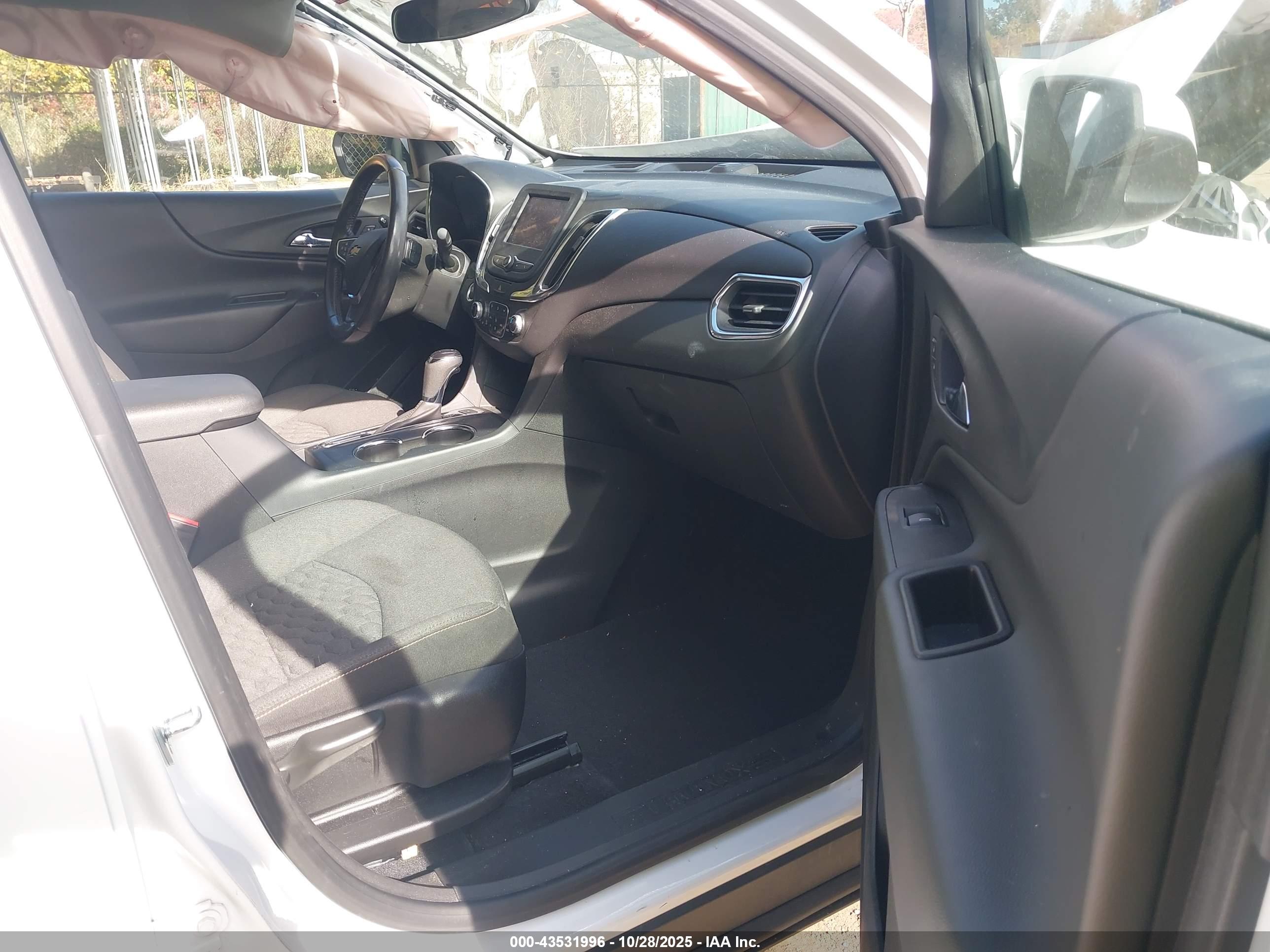 CHEVROLET EQUINOX image 5
