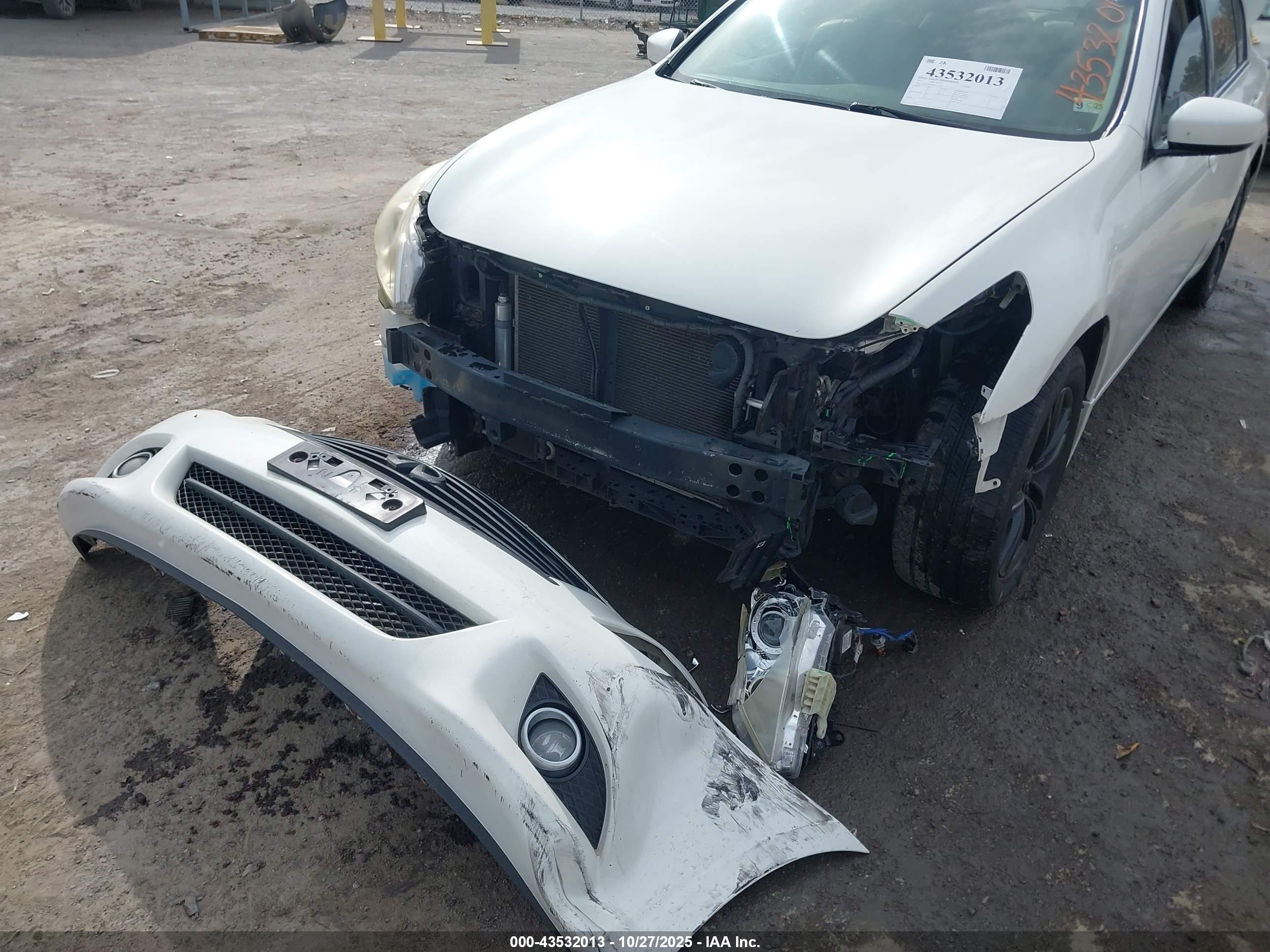 INFINITI G25X image 6