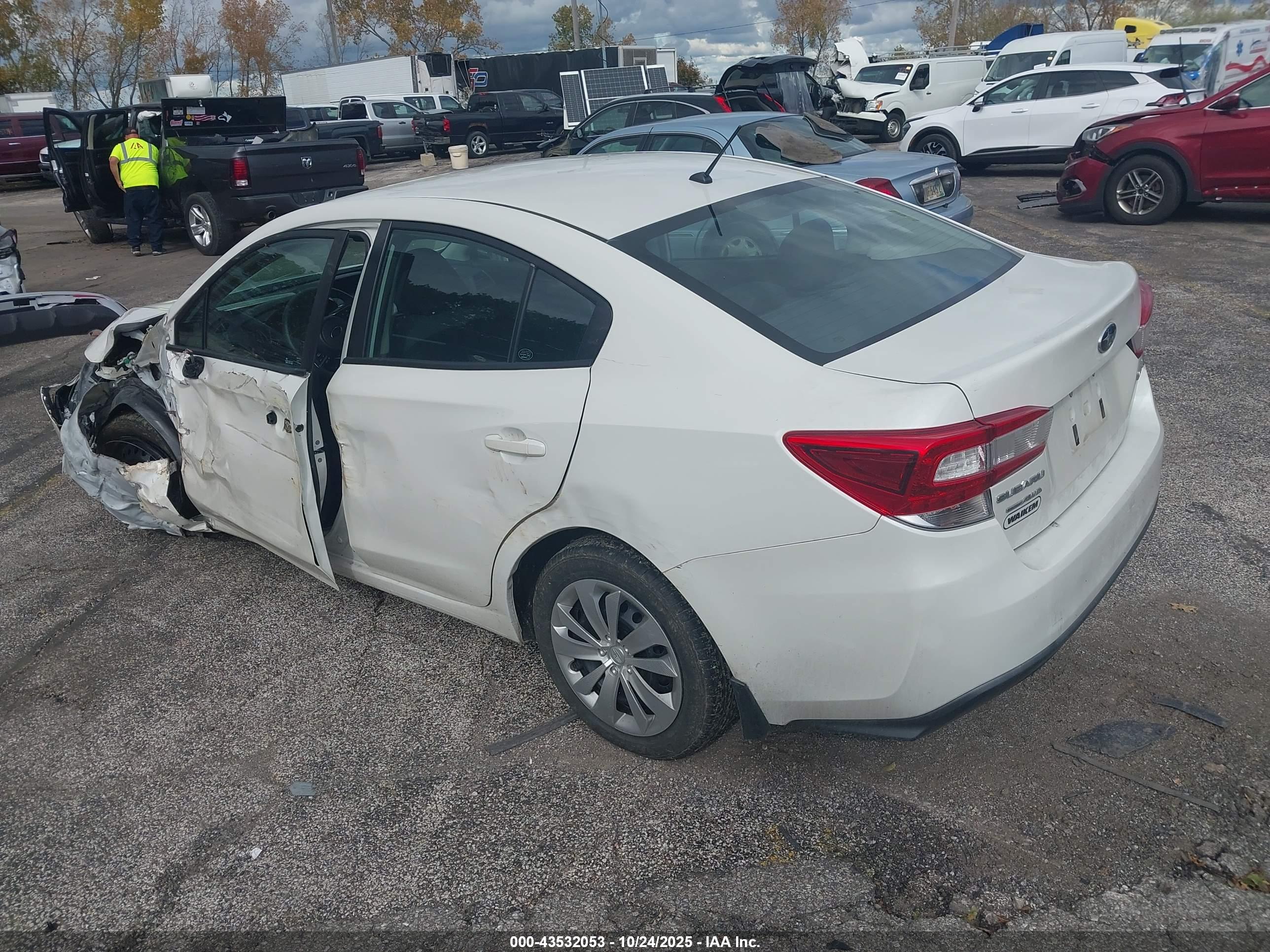 SUBARU IMPREZA image 3