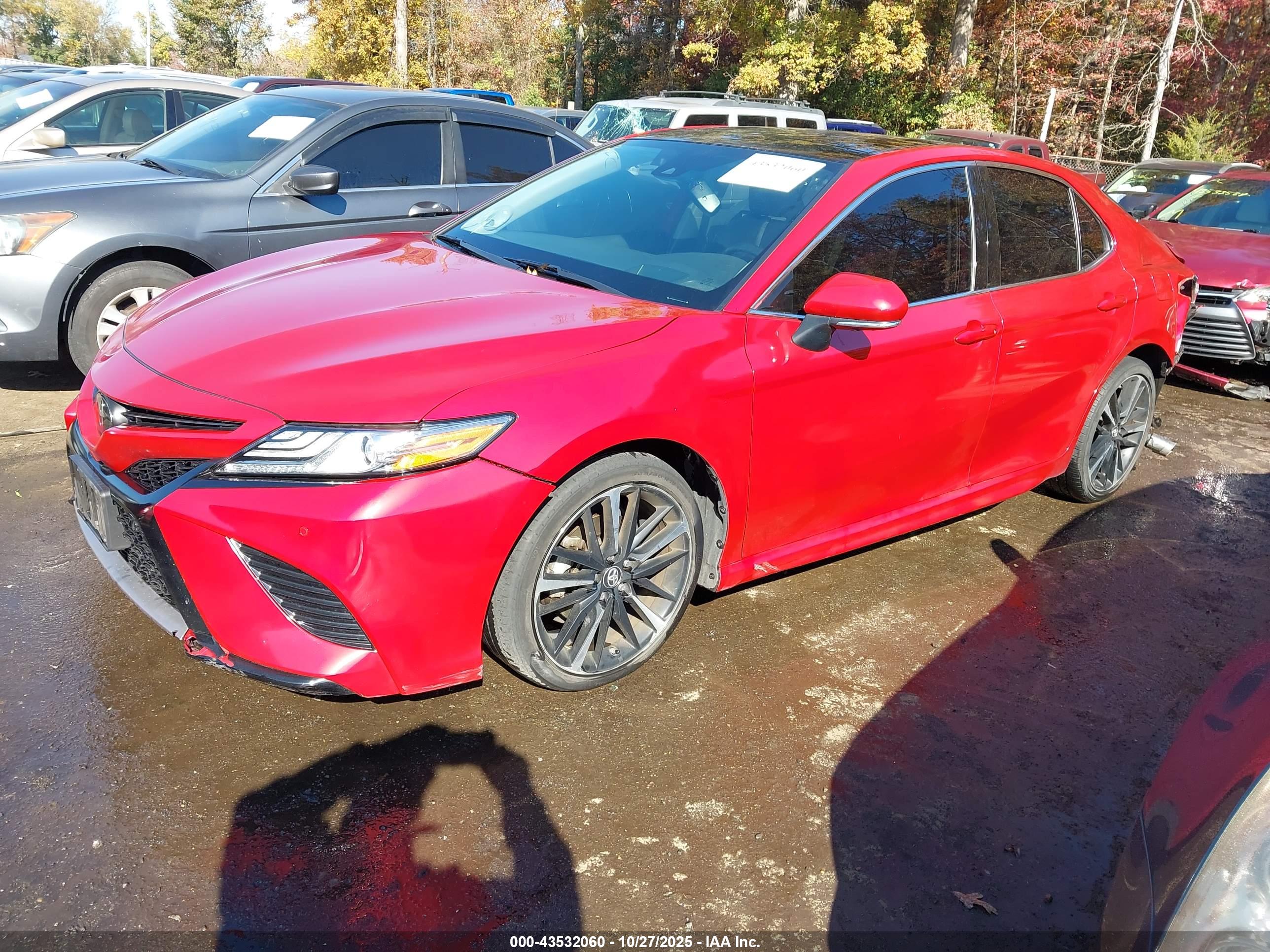 TOYOTA CAMRY image 2