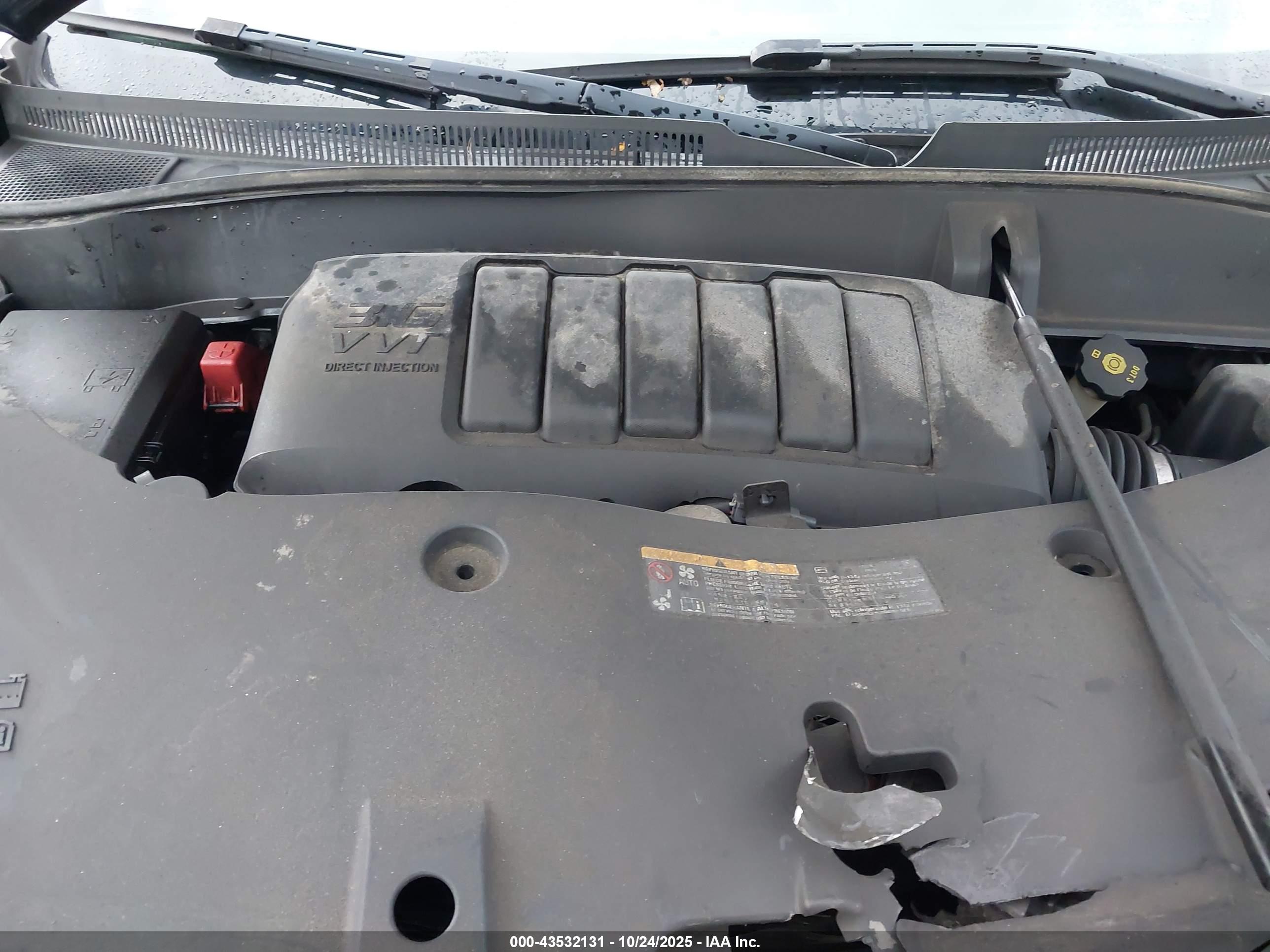 GMC ACADIA image 10