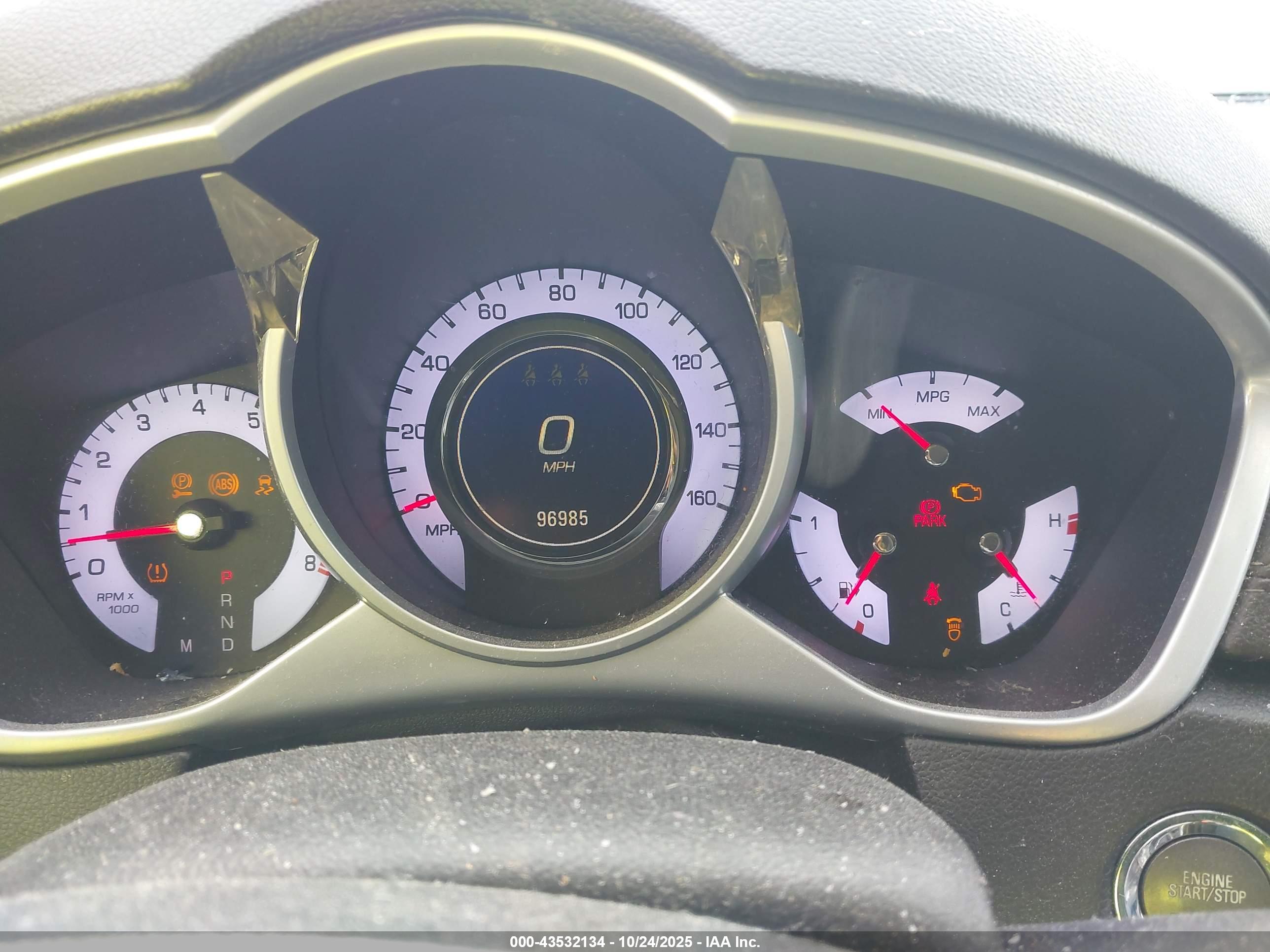 CADILLAC SRX image 7