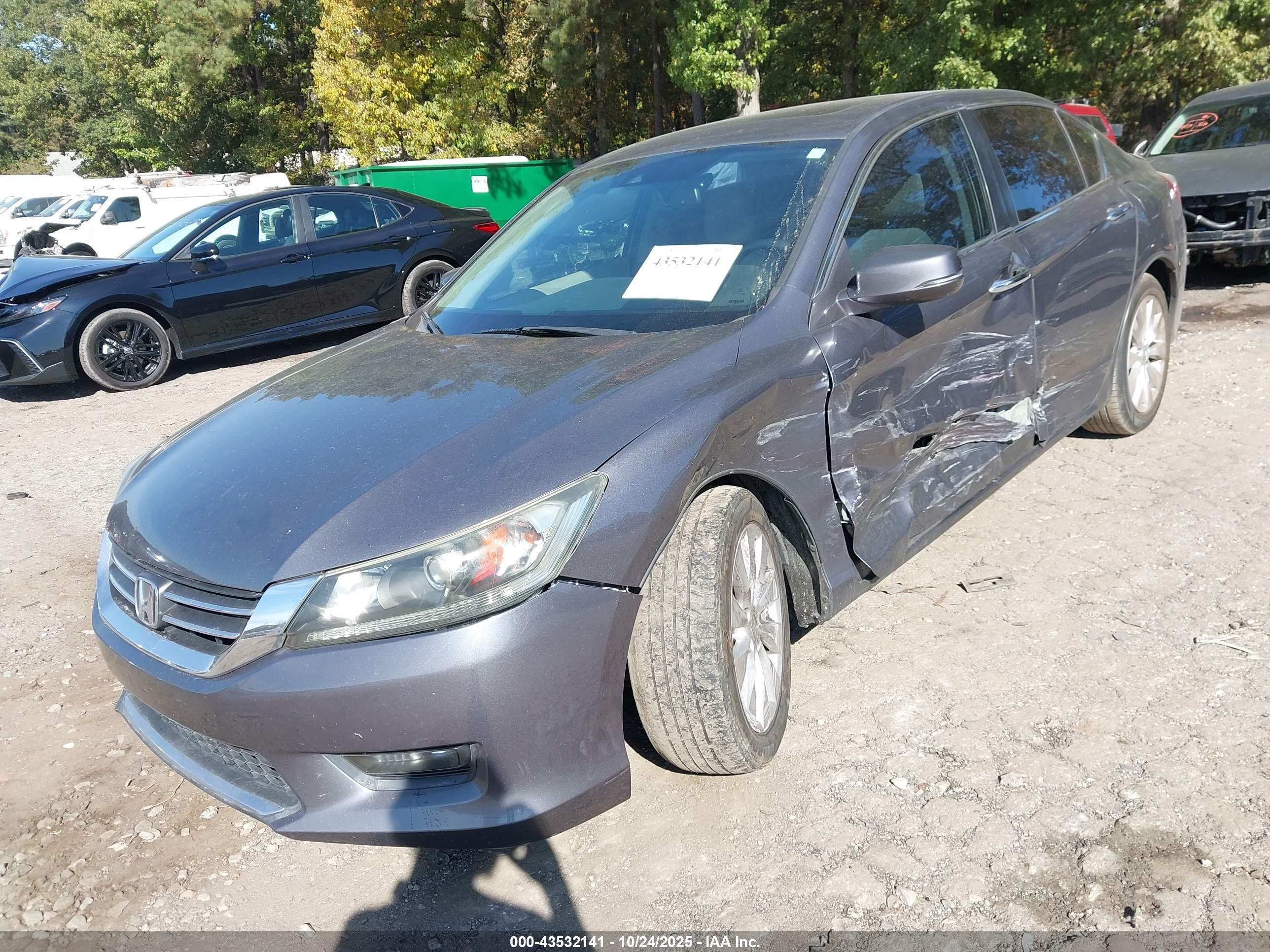 HONDA ACCORD image 2
