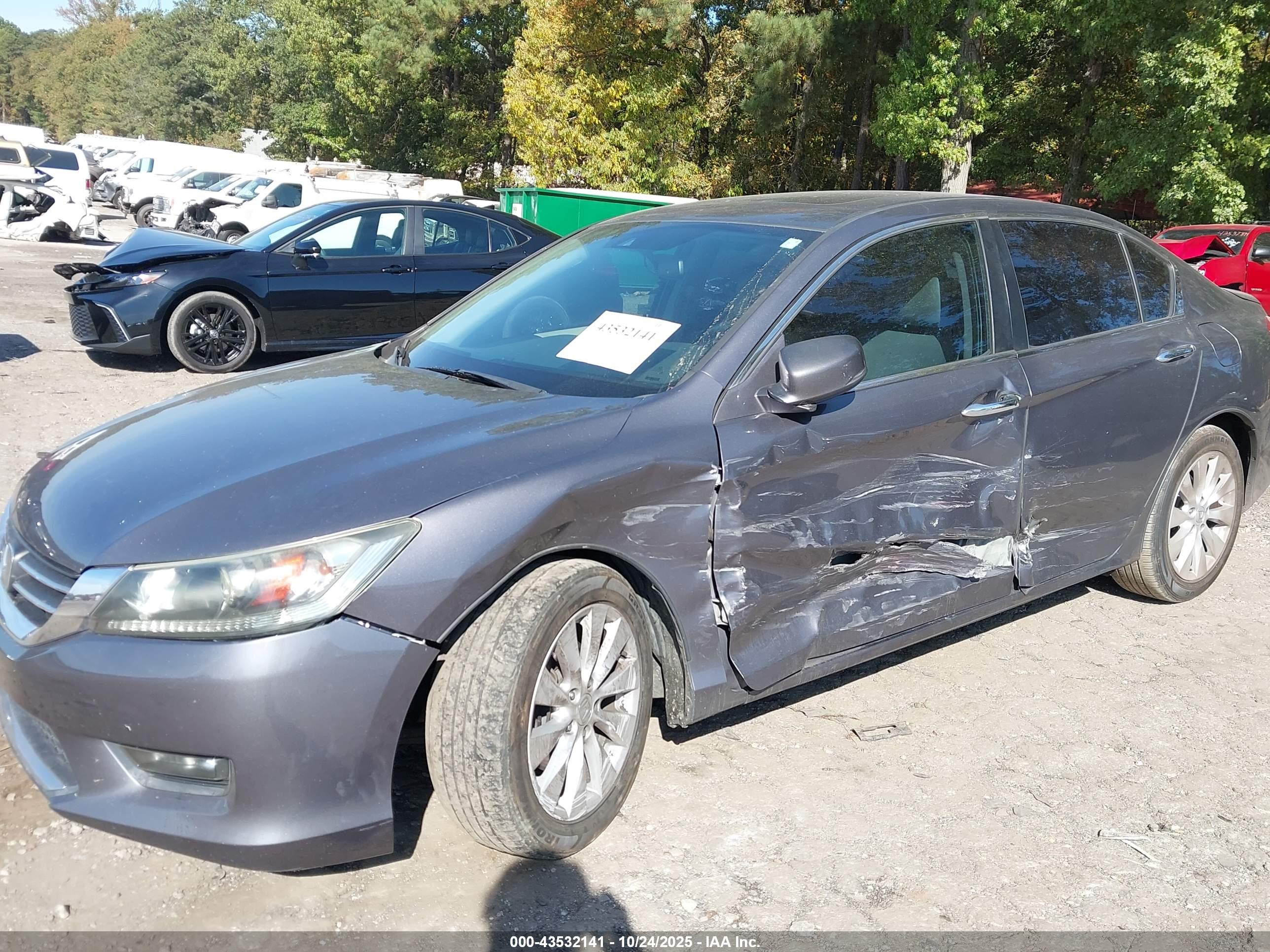 HONDA ACCORD image 6