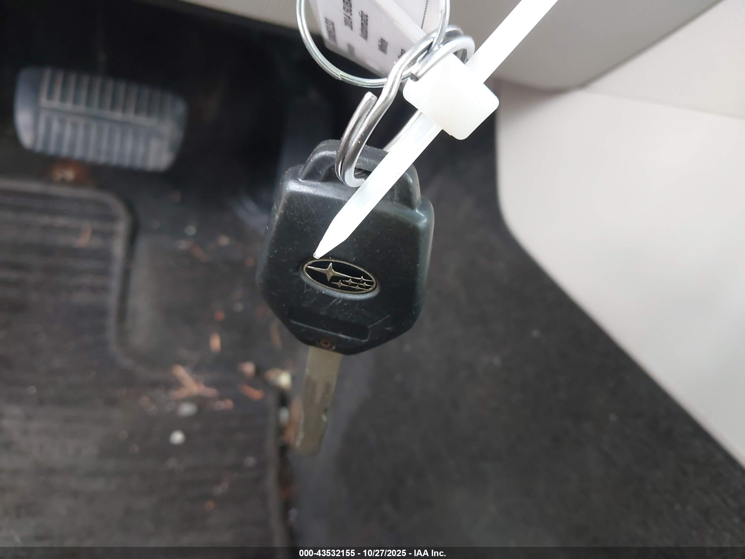 SUBARU LEGACY image 11