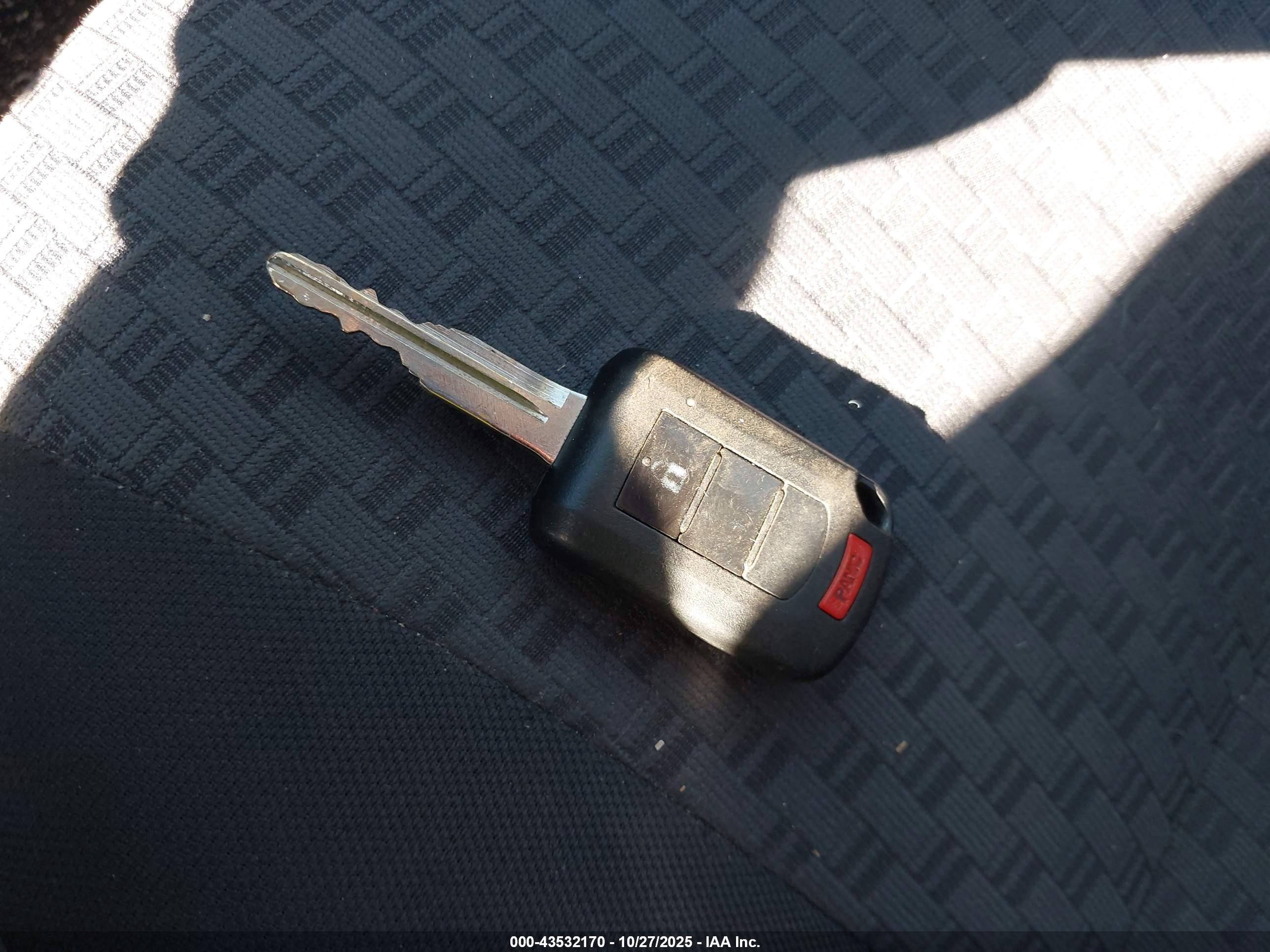 MITSUBISHI MIRAGE image 11