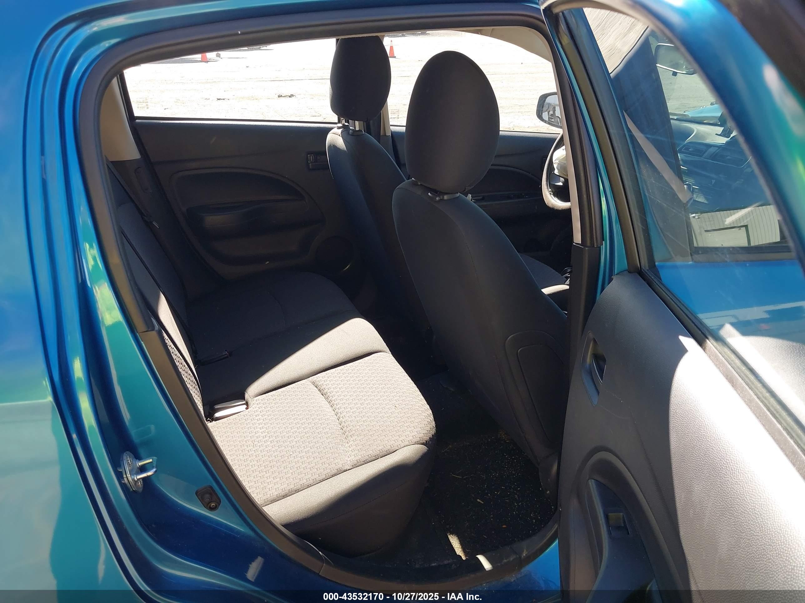 MITSUBISHI MIRAGE image 8