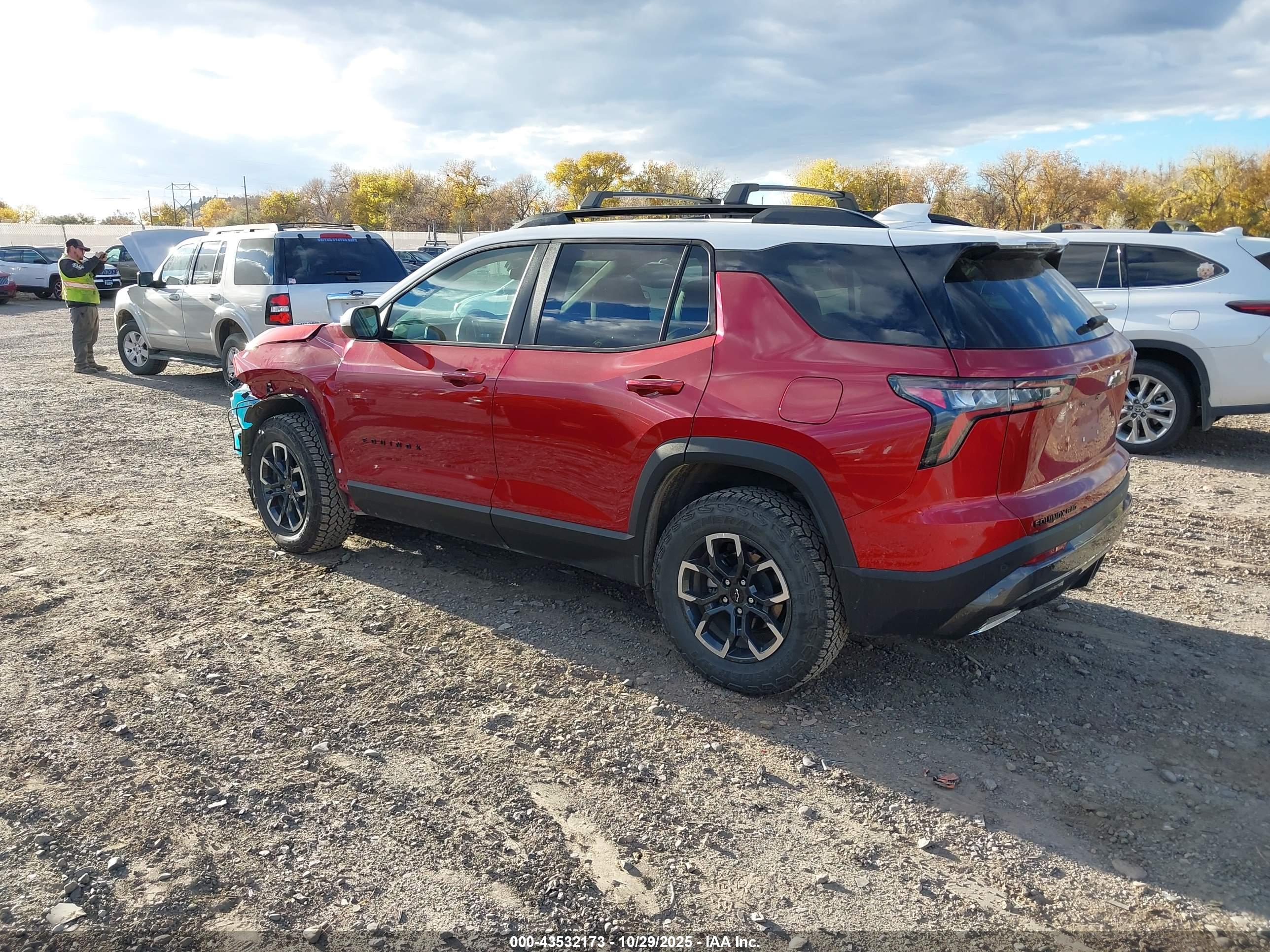 CHEVROLET EQUINOX image 3