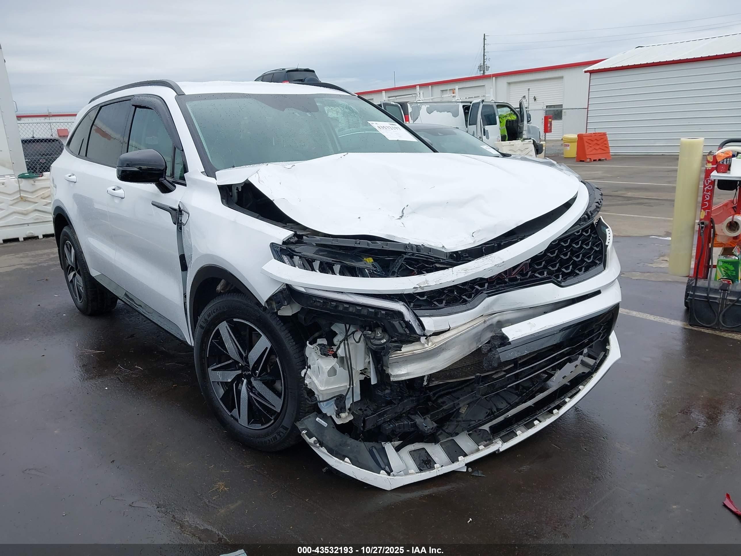 KIA SORENTO image 6