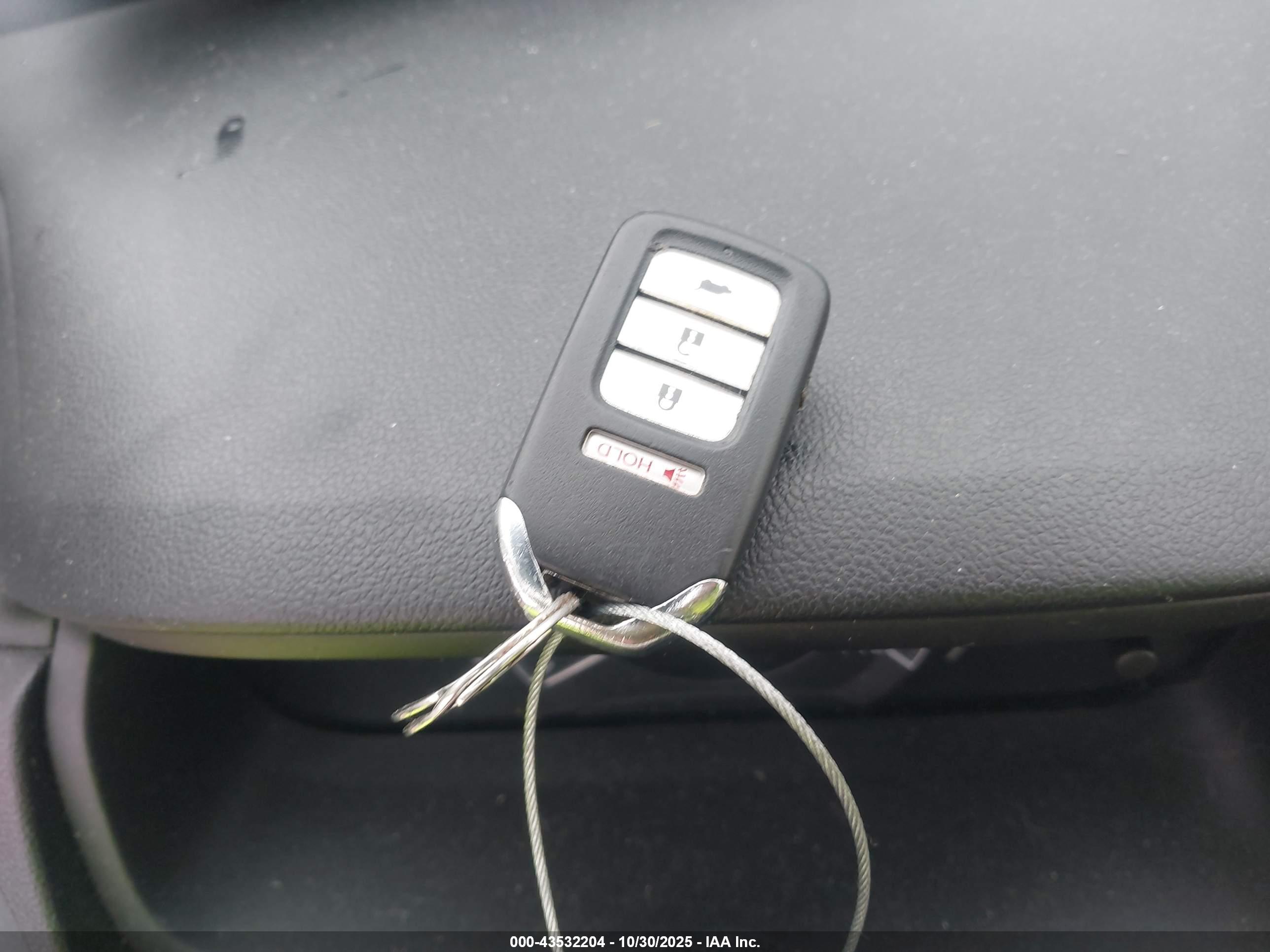 HONDA CR-V image 11